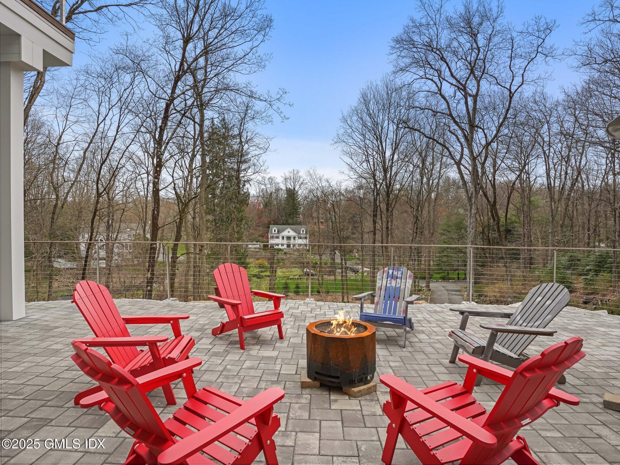 Greenwich, Connecticut 06831, United States, 4 Bedrooms Bedrooms, ,4 BathroomsBathrooms,Residential,Active,135066