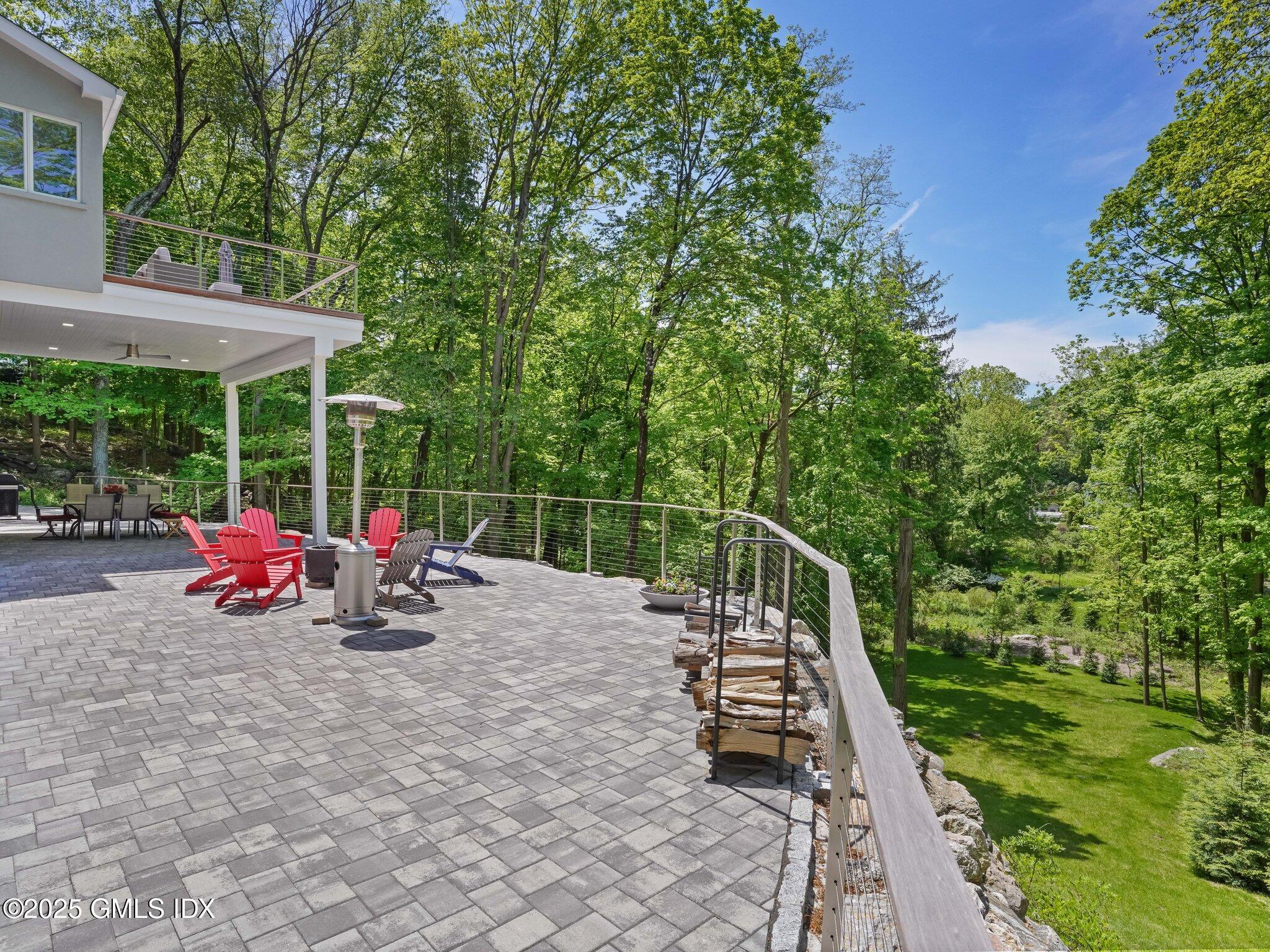 Greenwich, Connecticut 06831, United States, 4 Bedrooms Bedrooms, ,4 BathroomsBathrooms,Residential,Active,135066