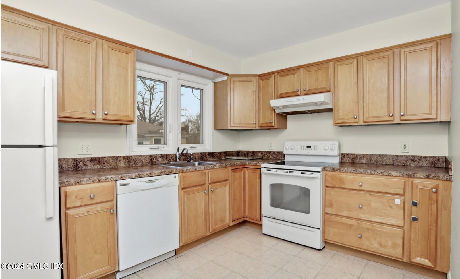 Greenwich, Connecticut 06831, United States, ,Residential,Pending,26206