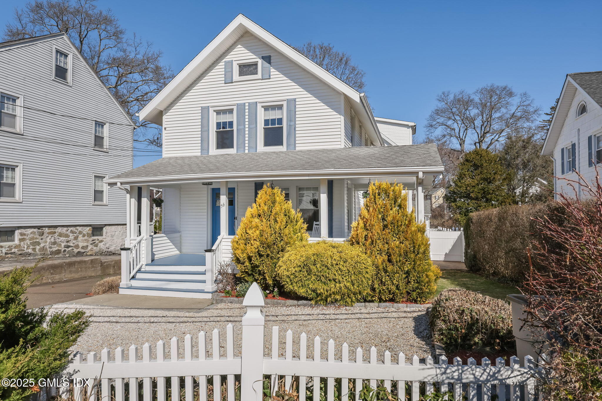 56 Richland Road, Greenwich, Connecticut - 3 Bedrooms  
2 Bathrooms - 