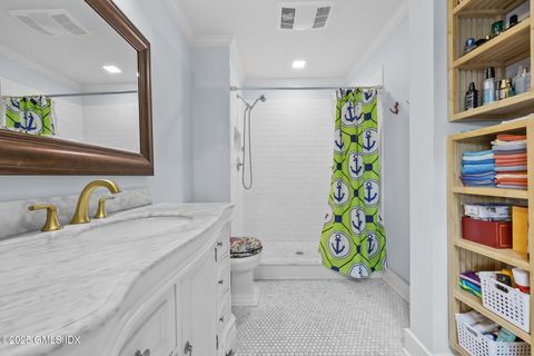 A home in Cos Cob