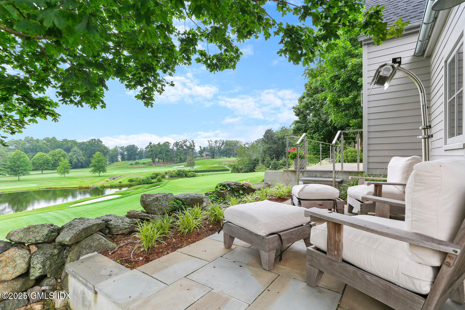 Stamford, Connecticut 06902, United States, 3 Bedrooms Bedrooms, ,3 BathroomsBathrooms,Residential,Coming Soon,96738