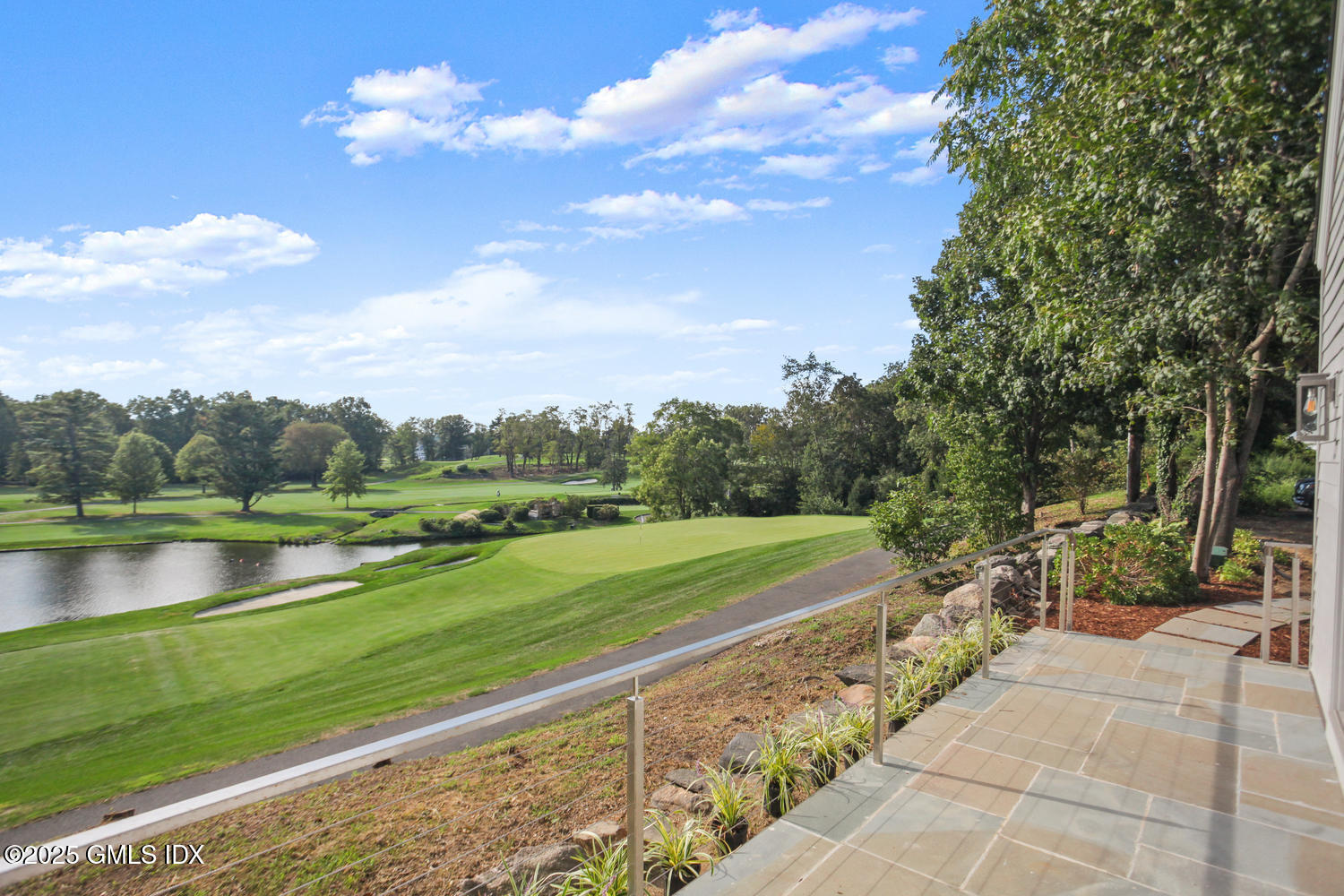 Stamford, Connecticut 06902, United States, 3 Bedrooms Bedrooms, ,3 BathroomsBathrooms,Residential,Coming Soon,96738