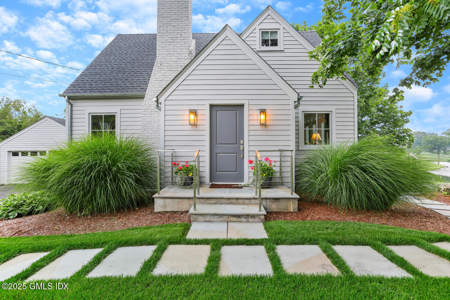 Stamford, Connecticut 06902, United States, 3 Bedrooms Bedrooms, ,3 BathroomsBathrooms,Residential,Coming Soon,96738