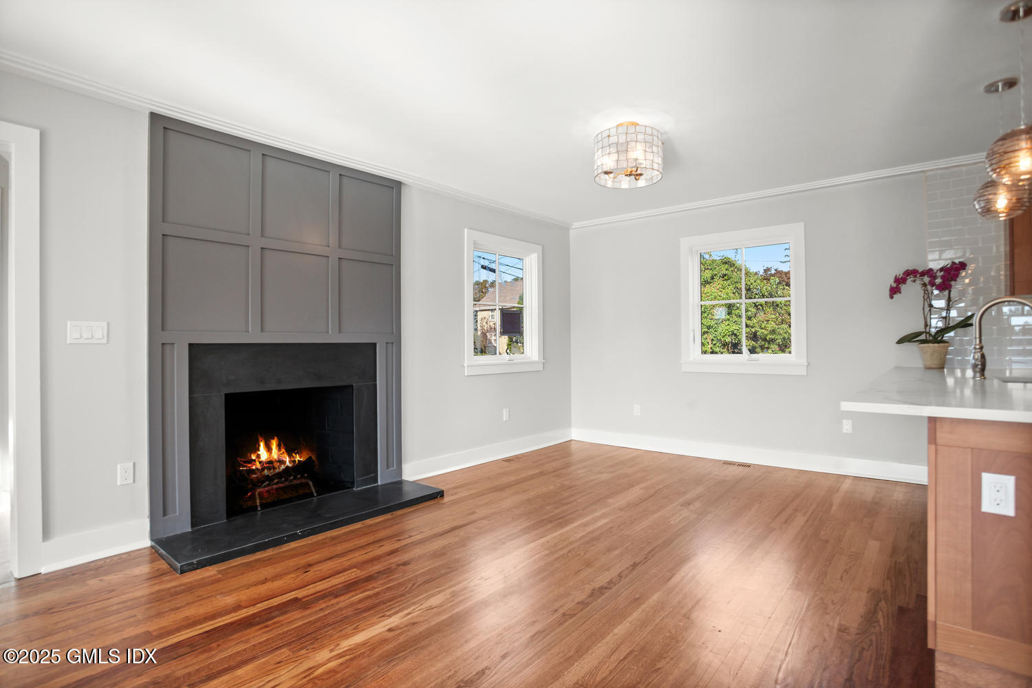 Stamford, Connecticut 06902, United States, 3 Bedrooms Bedrooms, ,3 BathroomsBathrooms,Residential,Coming Soon,96738