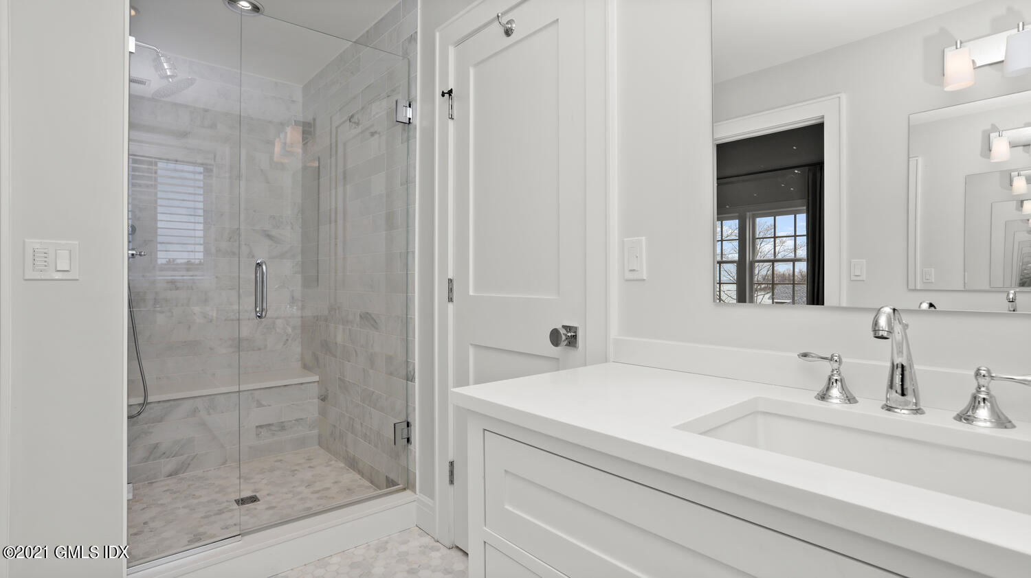 Greenwich, Connecticut 06830, United States, 2 Bedrooms Bedrooms, ,2 BathroomsBathrooms,Residential,Active,35715