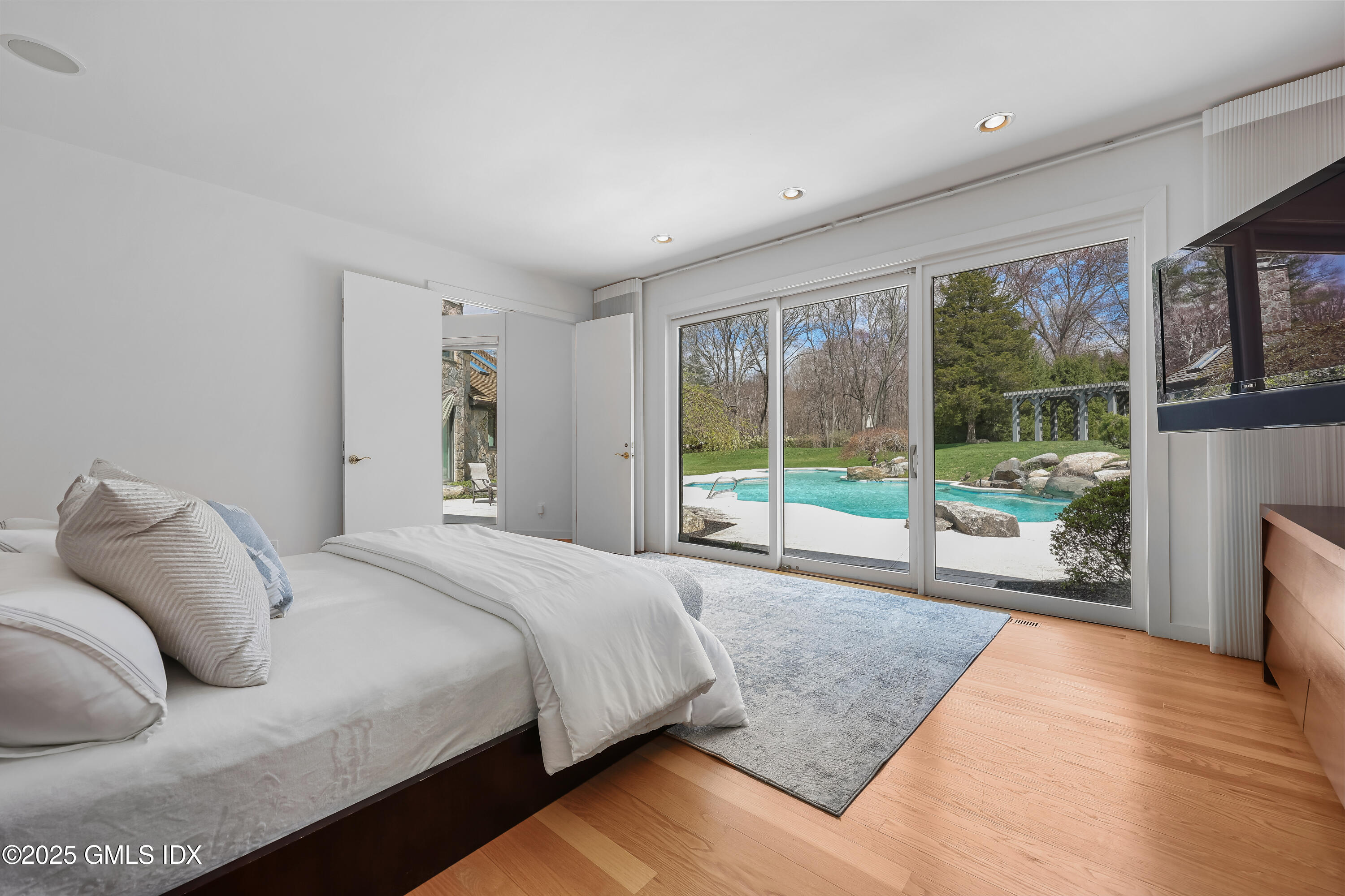 Greenwich, Connecticut 06831, United States, 5 Bedrooms Bedrooms, ,8 BathroomsBathrooms,Residential,Active,124265