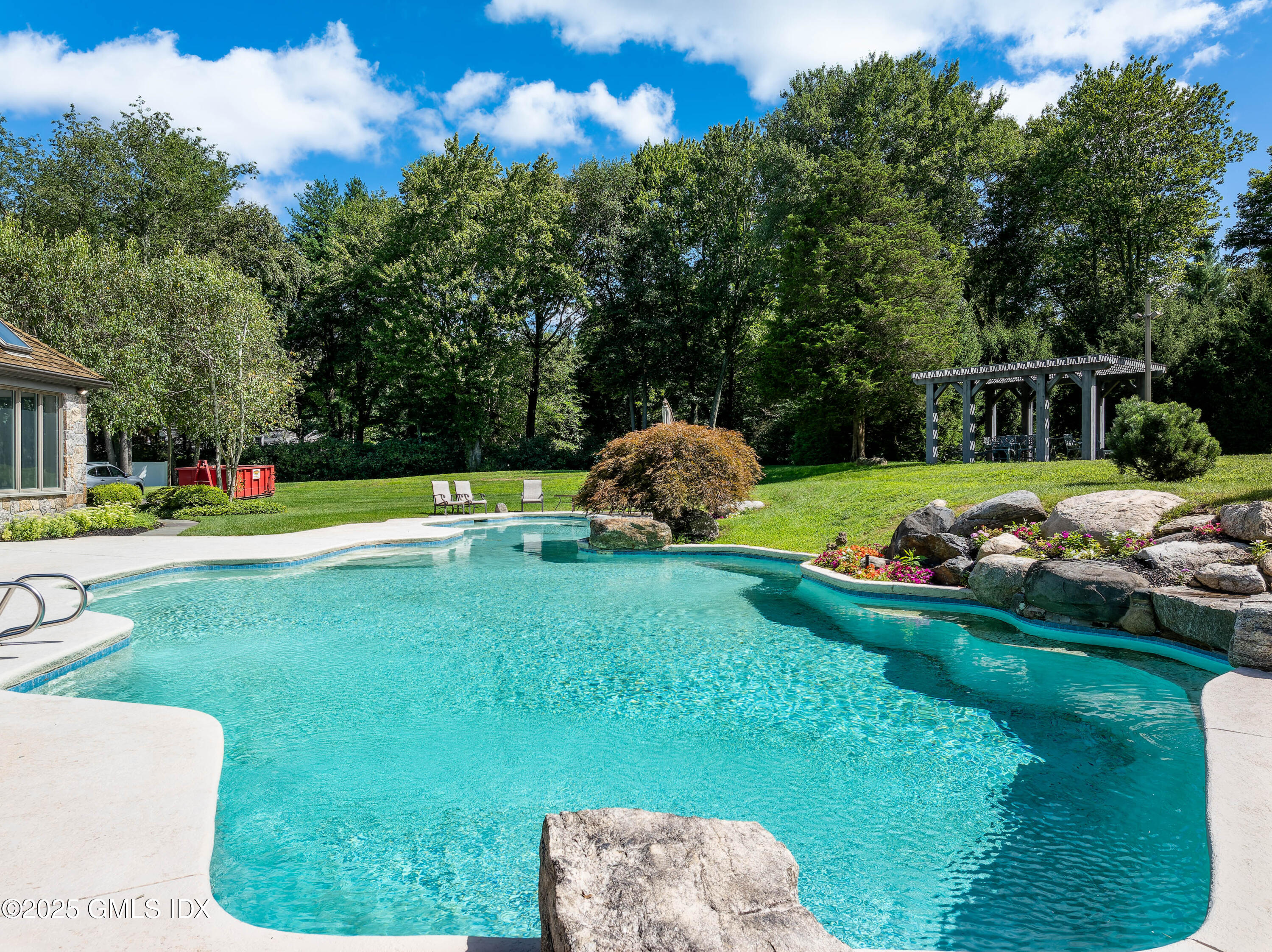 Greenwich, Connecticut 06831, United States, 5 Bedrooms Bedrooms, ,8 BathroomsBathrooms,Residential,Active,124265