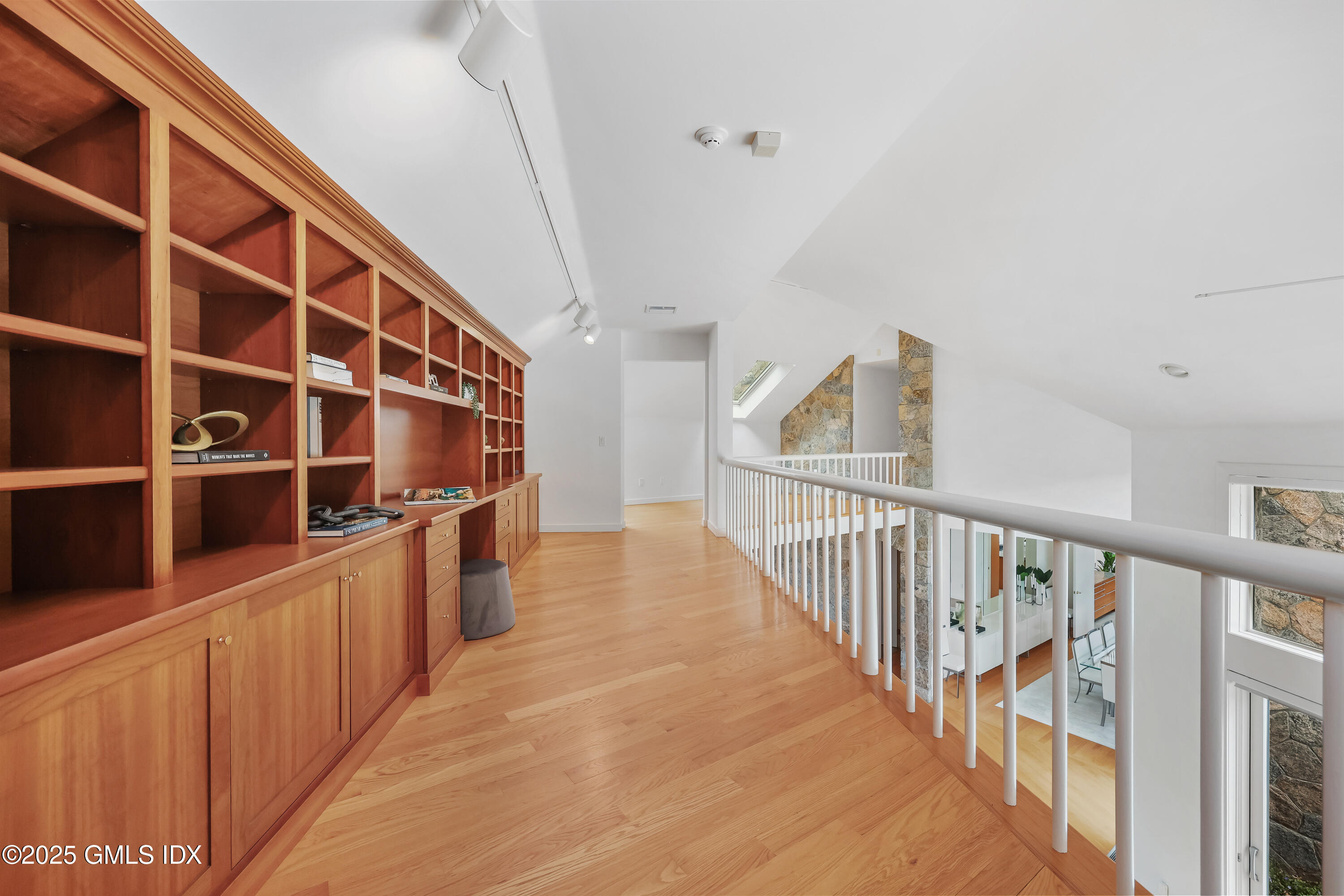 Greenwich, Connecticut 06831, United States, 5 Bedrooms Bedrooms, ,8 BathroomsBathrooms,Residential,Active,124265