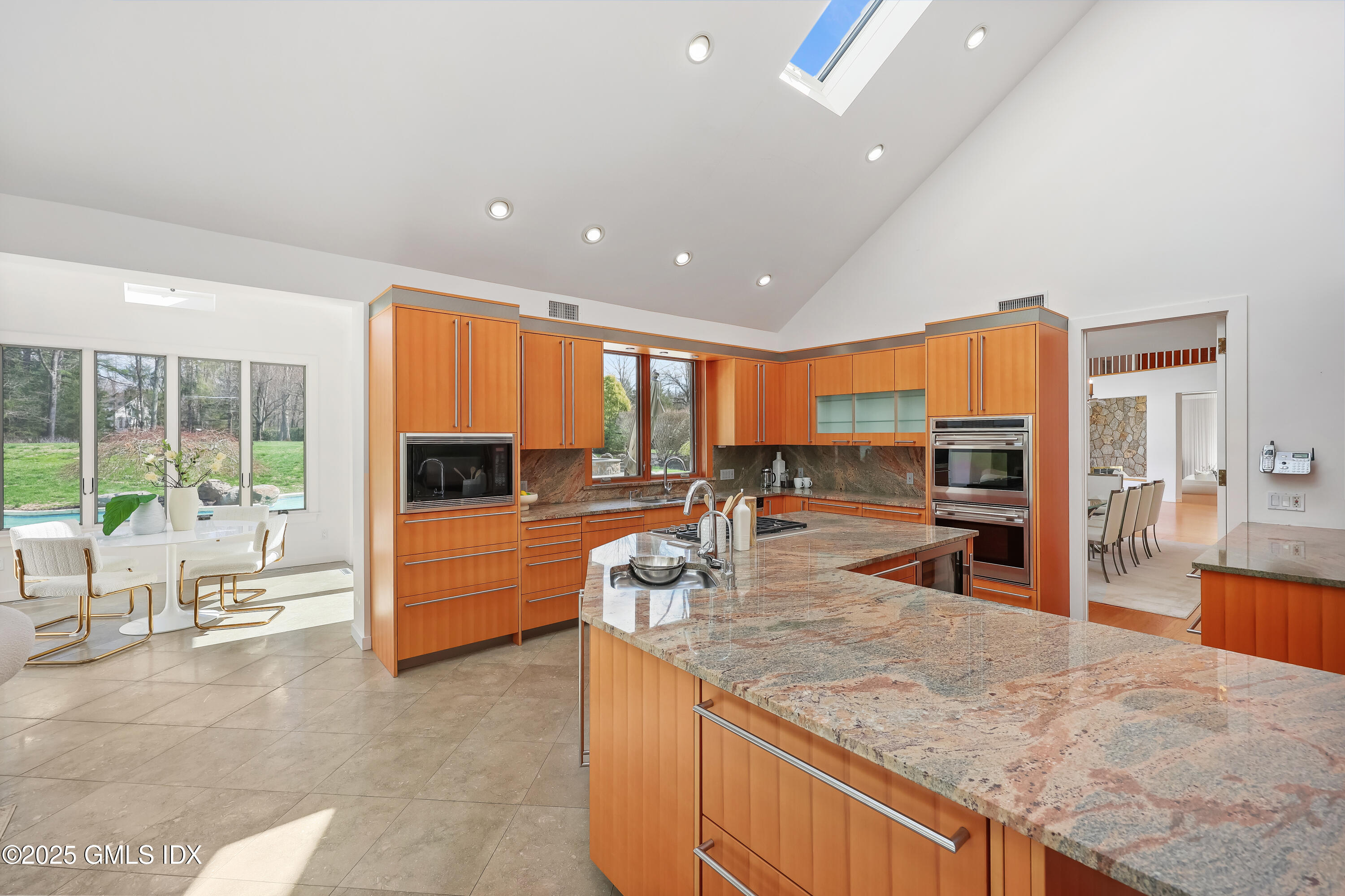 Greenwich, Connecticut 06831, United States, 5 Bedrooms Bedrooms, ,8 BathroomsBathrooms,Residential,Active,124265