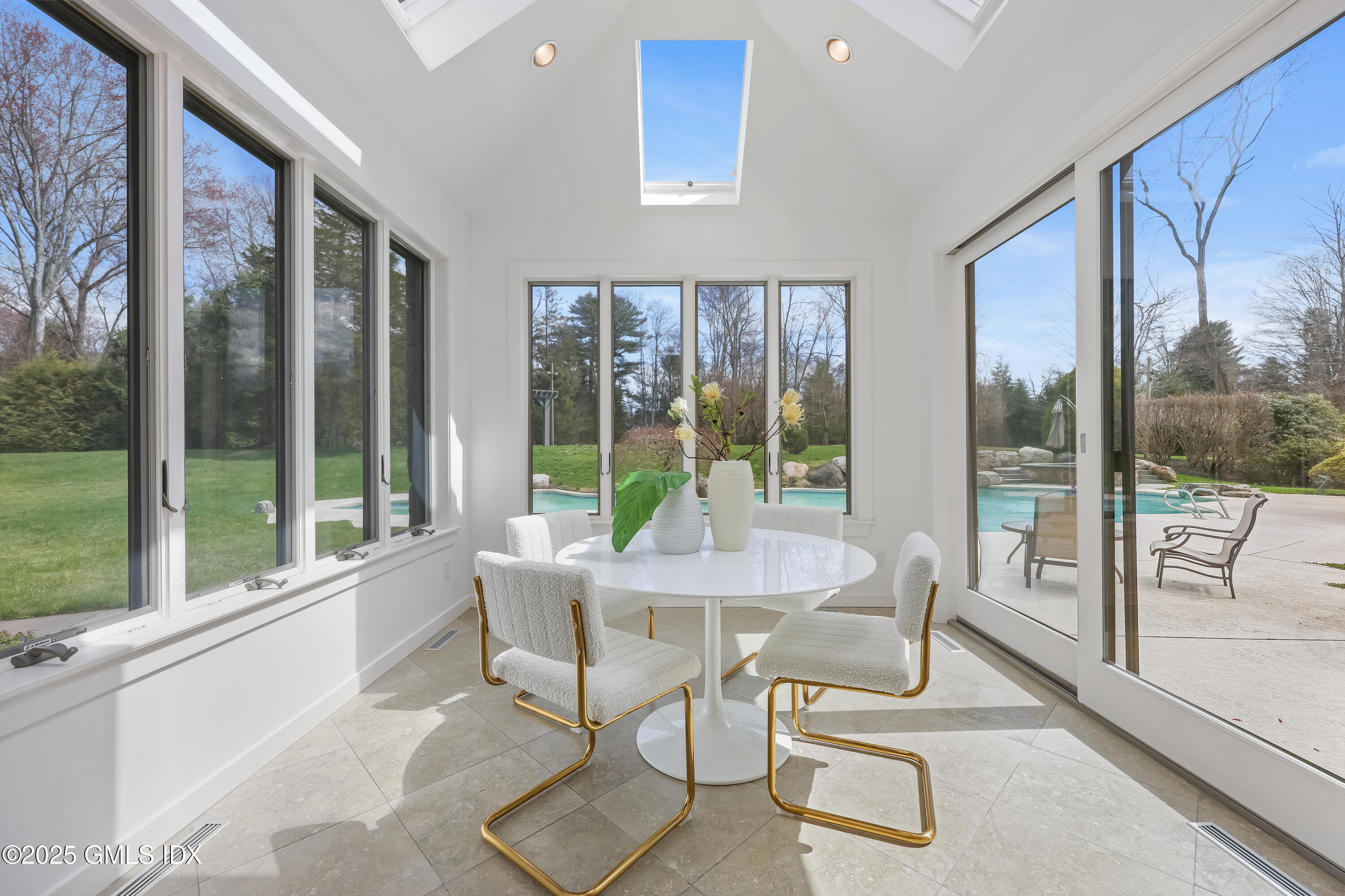 Greenwich, Connecticut 06831, United States, 5 Bedrooms Bedrooms, ,8 BathroomsBathrooms,Residential,Active,124265