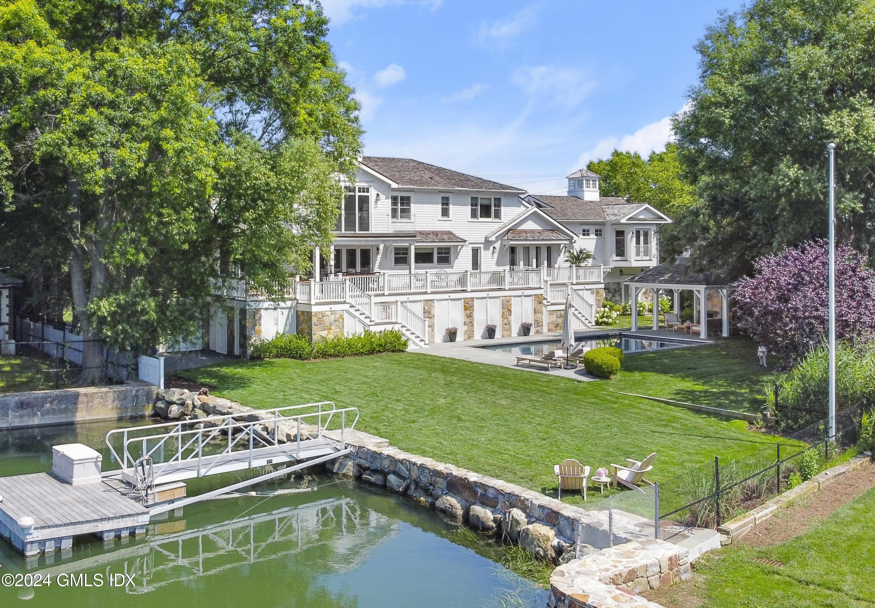 Property for Sale at 195 Shore Road, Old Greenwich, Connecticut - Bedrooms: 4 
Bathrooms: 6.5  - $7,995,000