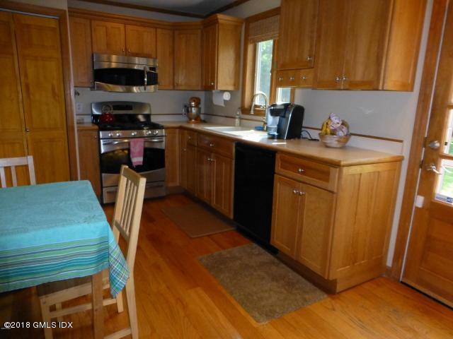 Old Greenwich, Connecticut 06870, United States, 3 Bedrooms Bedrooms, ,2 BathroomsBathrooms,Residential,Active,91622