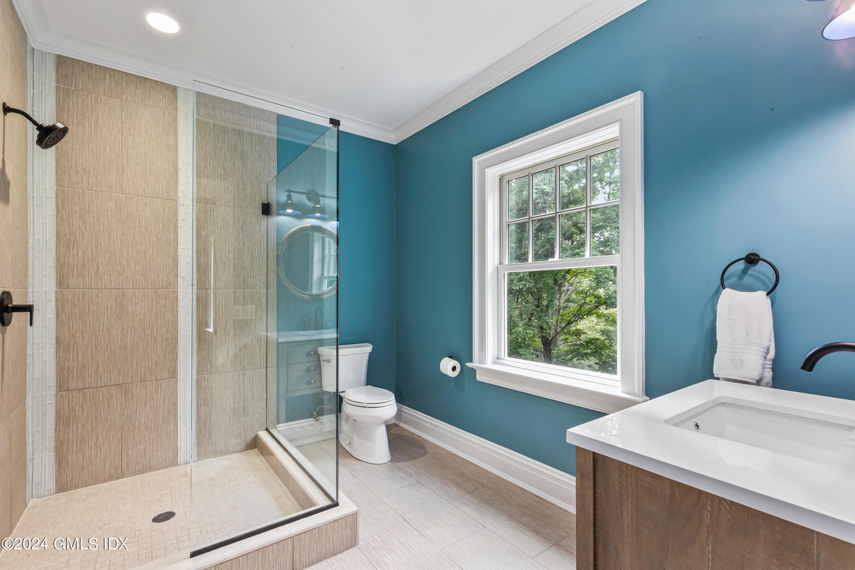 Cos Cob, Connecticut 06807, United States, 6 Bedrooms Bedrooms, ,7 BathroomsBathrooms,Residential,Active,120514