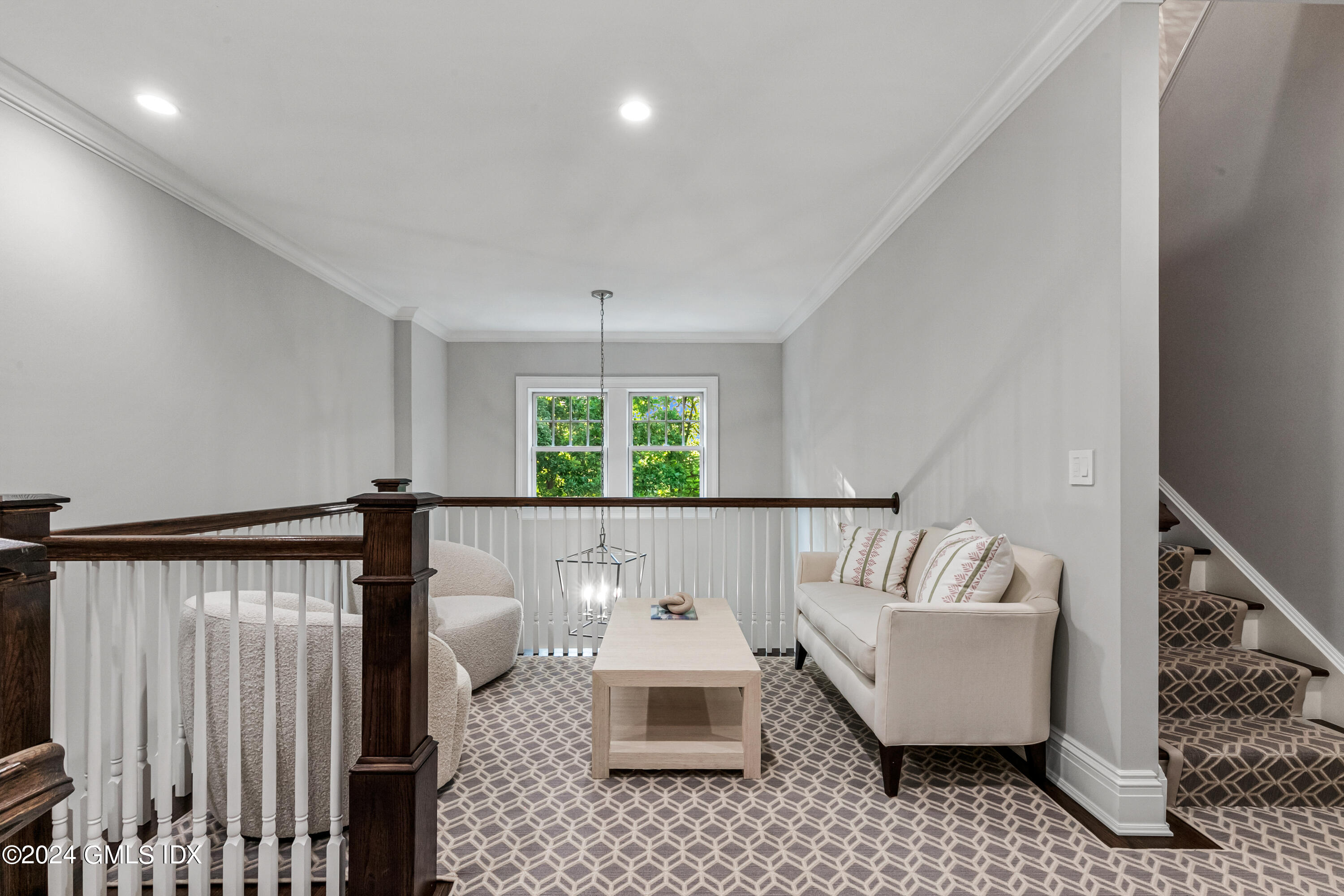 Cos Cob, Connecticut 06807, United States, 6 Bedrooms Bedrooms, ,7 BathroomsBathrooms,Residential,Active,120514