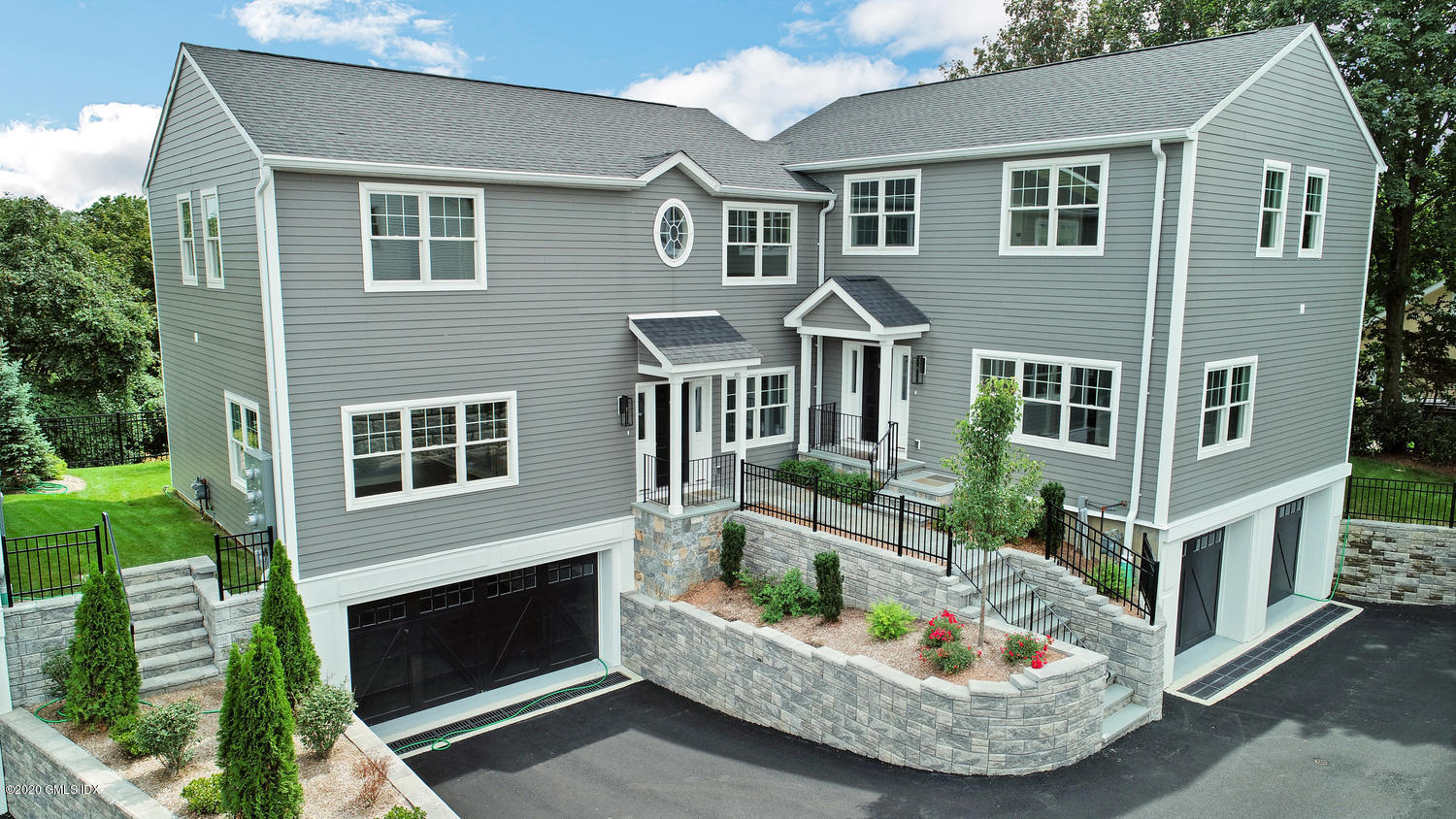 Property for Sale at 8 View Street, Greenwich, Connecticut - Bedrooms: 3 
Bathrooms: 3  - $1,650,000