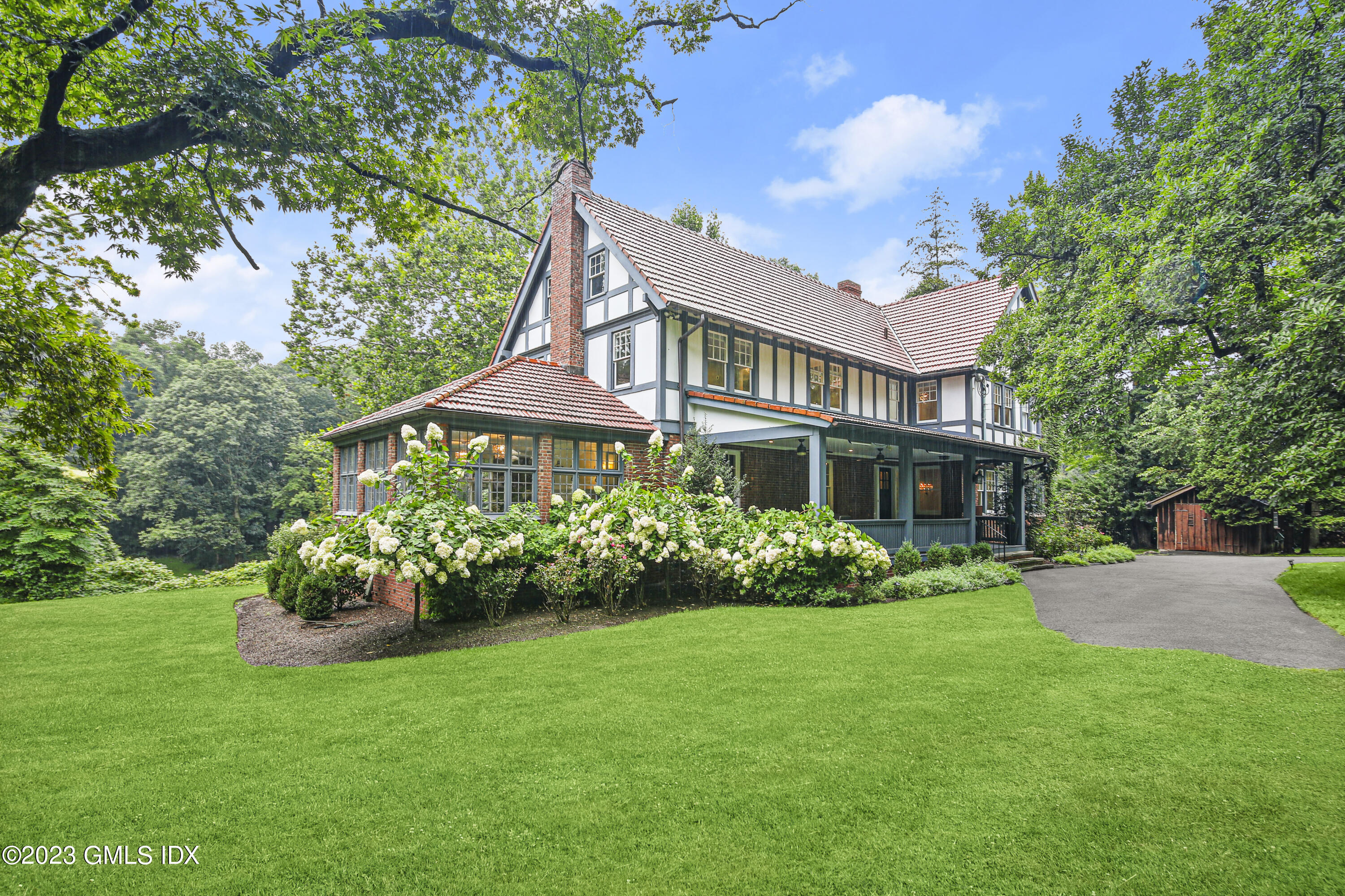 Property for Sale at 30 Brookridge Drive, Greenwich, Connecticut - Bedrooms: 4 
Bathrooms: 5.5  - $6,000,000