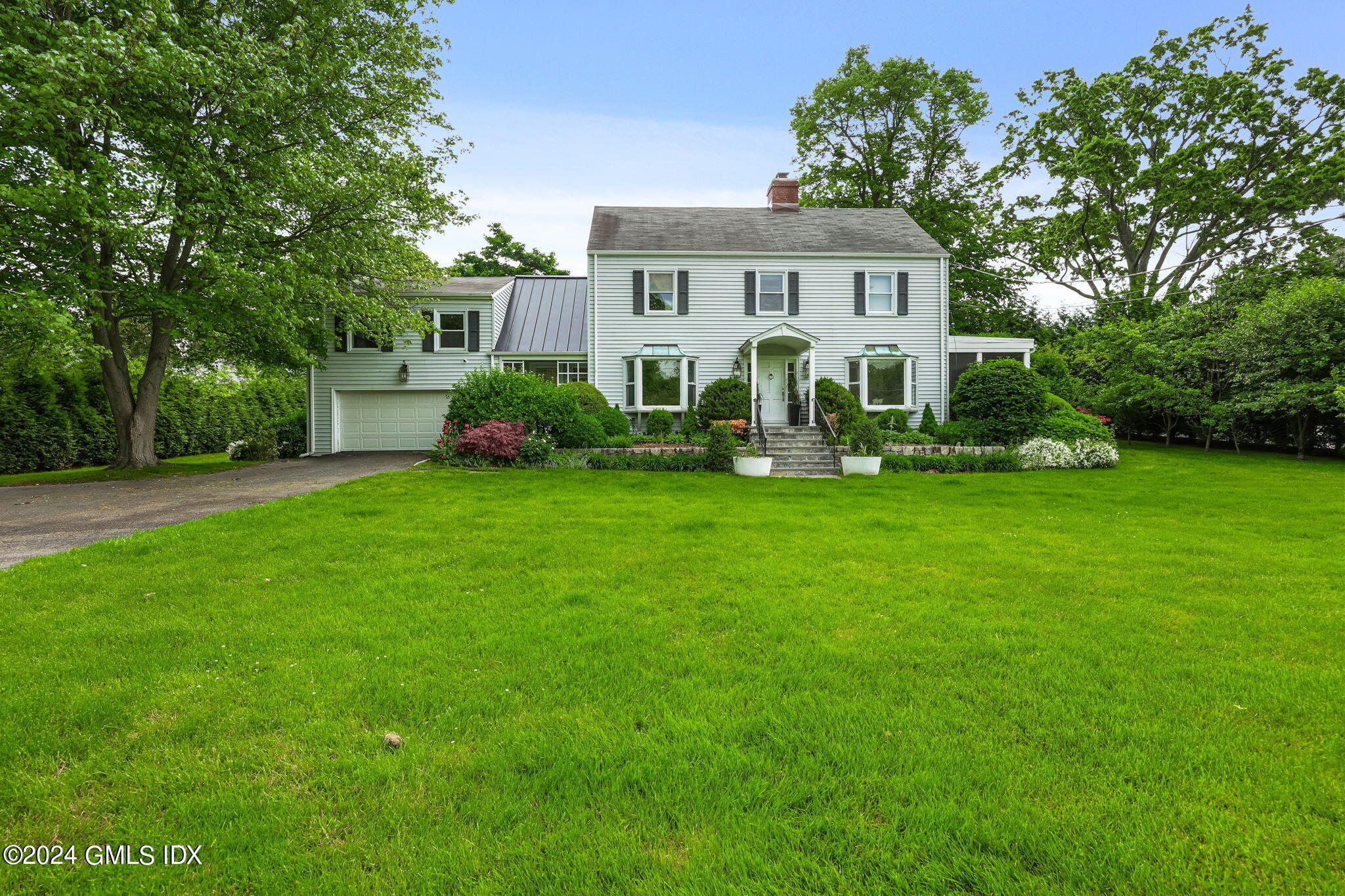 Photo 1 of 68 Willowmere Circle, Riverside, Connecticut, $3,895,000, Web #: 120628