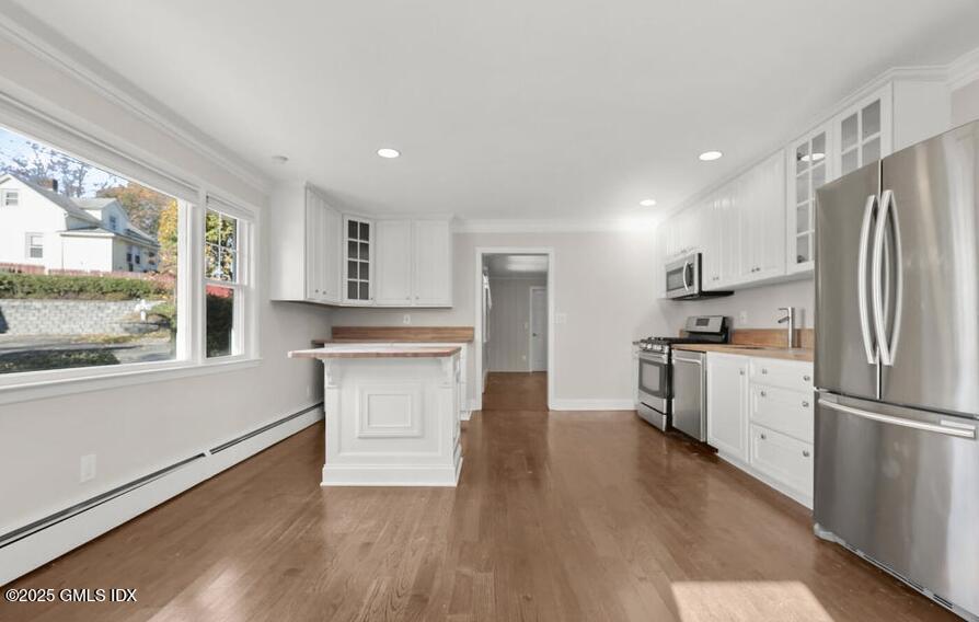 Cos Cob, Connecticut 06807, United States, ,Residential,Active,232062