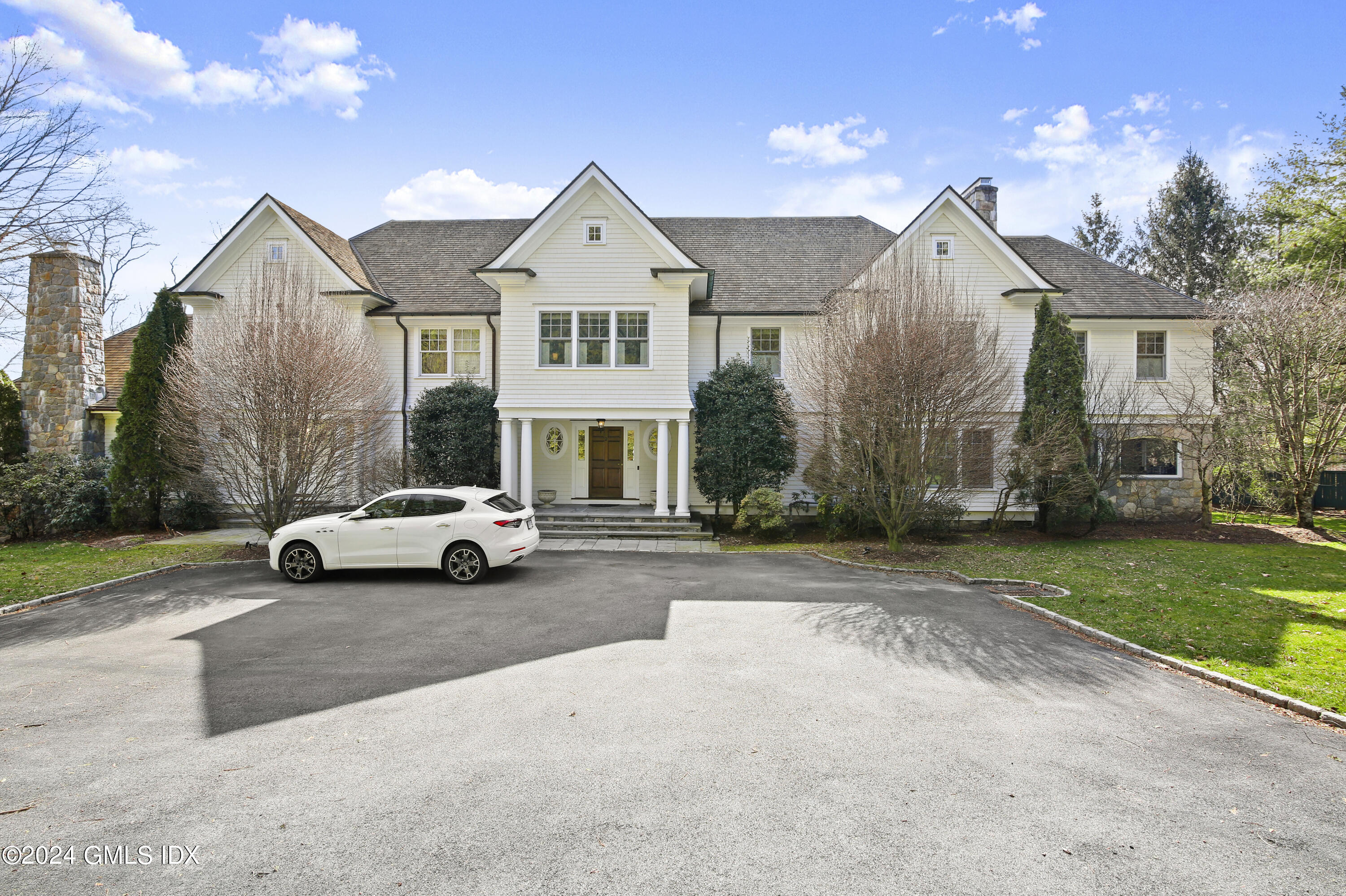 Property for Sale at 127 Stanwich Road, Greenwich, Connecticut - Bedrooms: 5 
Bathrooms: 7.5  - $5,250,000