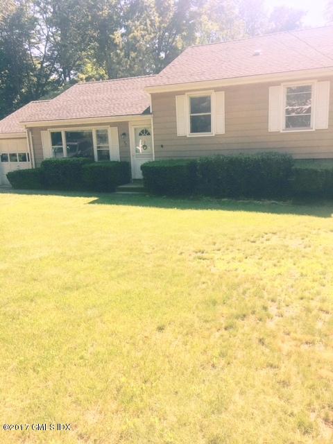 Photo 1 of 99 Sheephill Road, Riverside, Connecticut, $3,800, Web #: 100267