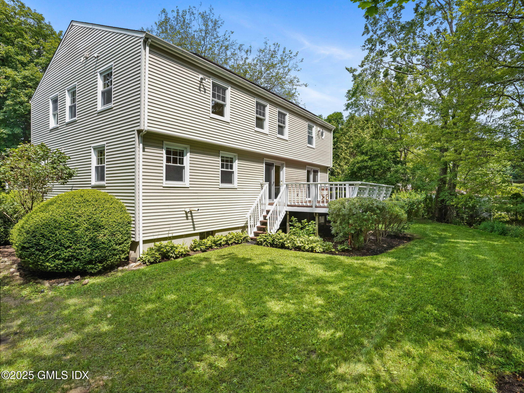 Riverside, Connecticut 06878, United States, 4 Bedrooms Bedrooms, ,4 BathroomsBathrooms,Residential,Active,192064