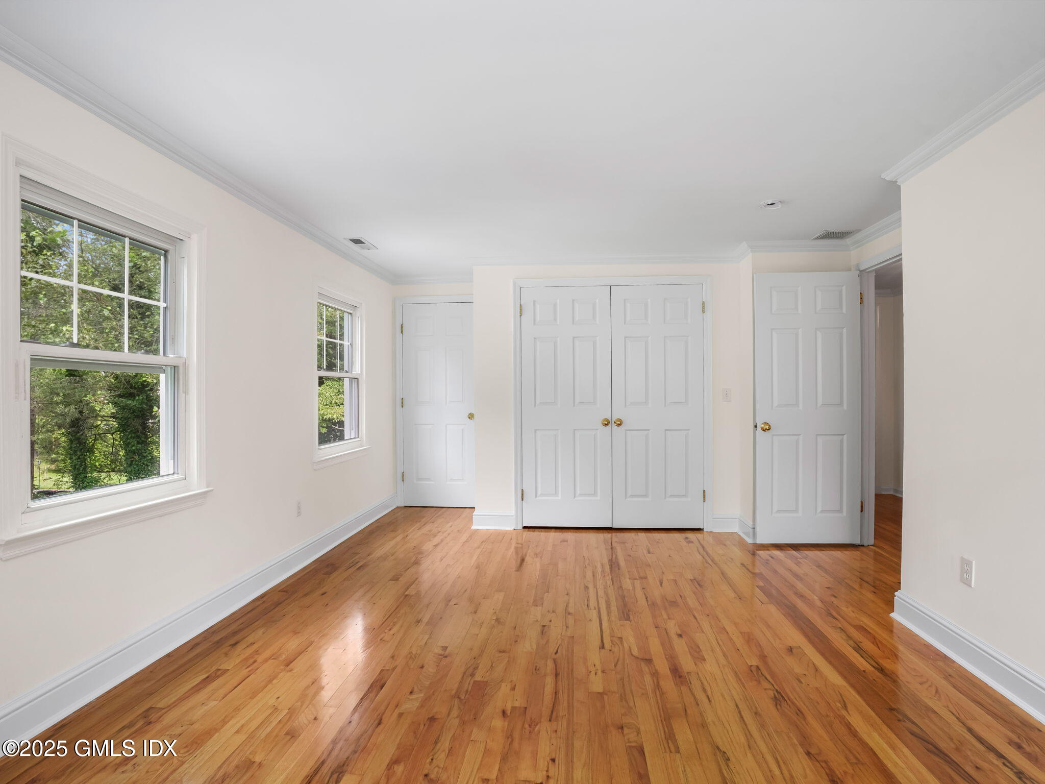 Riverside, Connecticut 06878, United States, 4 Bedrooms Bedrooms, ,4 BathroomsBathrooms,Residential,Active,192064