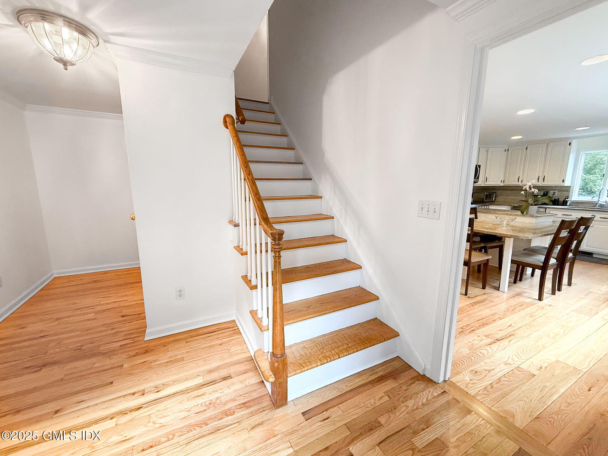 Riverside, Connecticut 06878, United States, 4 Bedrooms Bedrooms, ,4 BathroomsBathrooms,Residential,Active,192064