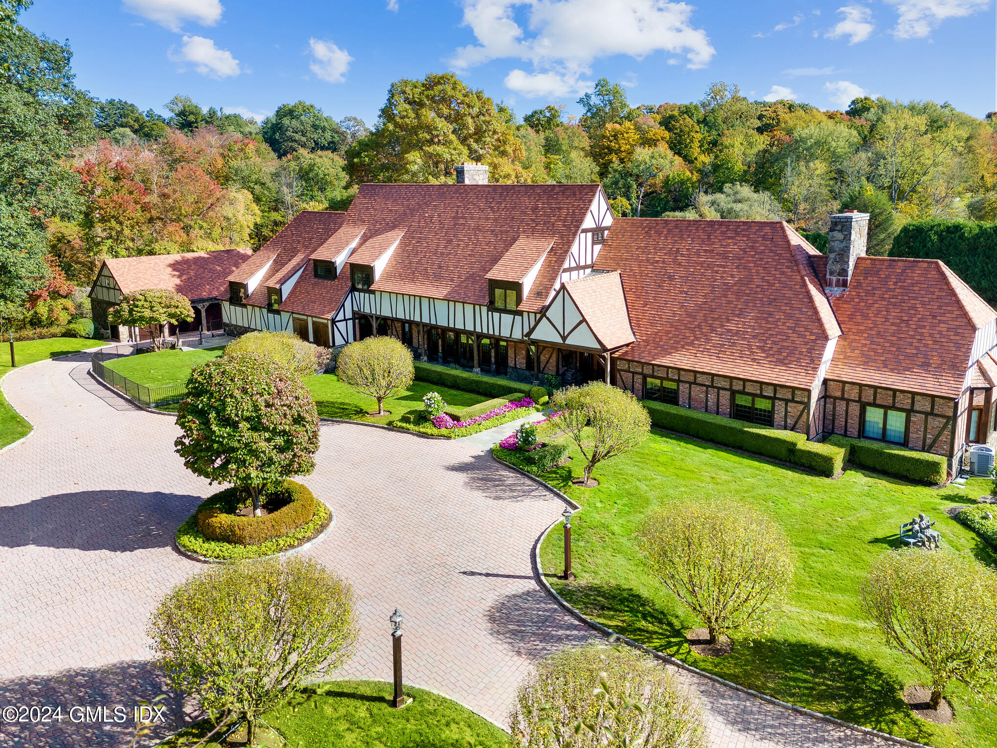 Property for Sale at 12 Dwight Lane, Greenwich, Connecticut - Bedrooms: 5 
Bathrooms: 6  - $5,995,000