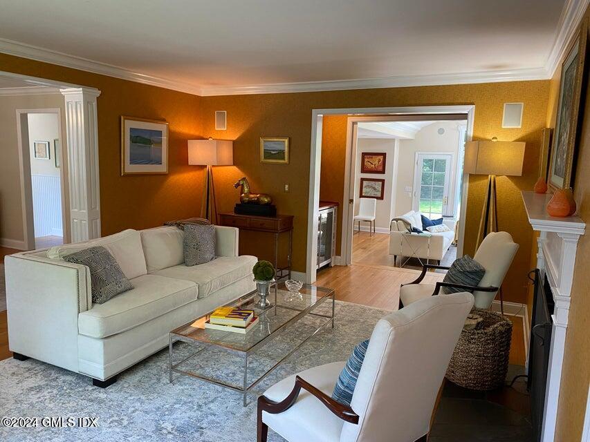 Old Greenwich, Connecticut 06870, United States, 4 Bedrooms Bedrooms, ,4 BathroomsBathrooms,Residential,Active,90222