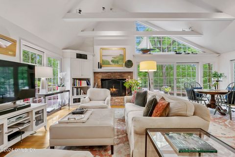 A home in Cos Cob