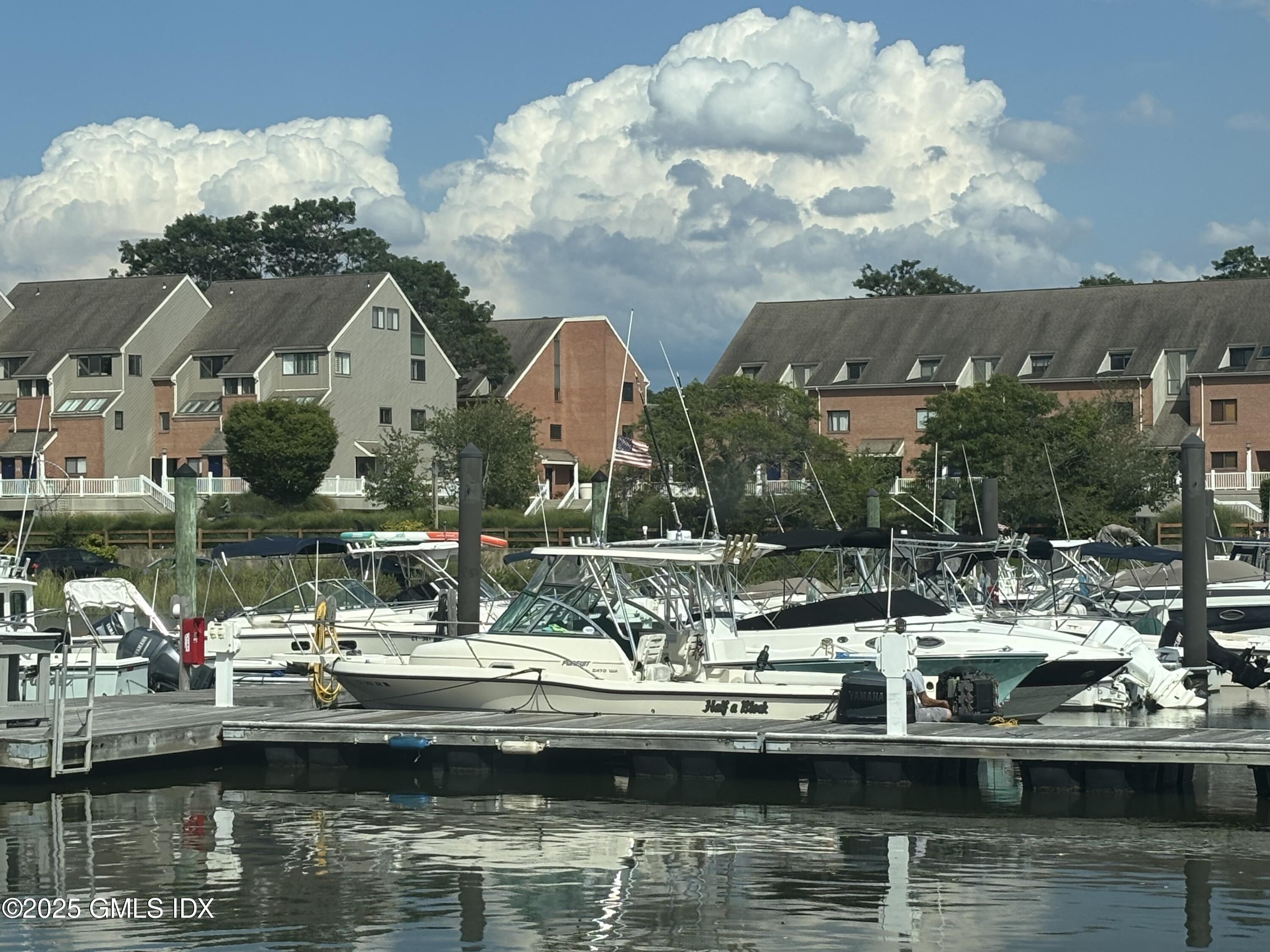 Cos Cob, Connecticut 06807, United States, 2 Bedrooms Bedrooms, ,2 BathroomsBathrooms,Residential,Active,195124