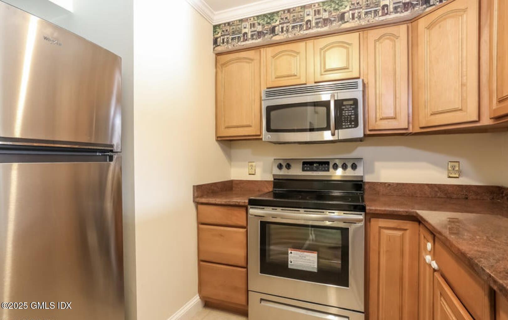 Cos Cob, Connecticut 06807, United States, 2 Bedrooms Bedrooms, ,2 BathroomsBathrooms,Residential,Active,195124