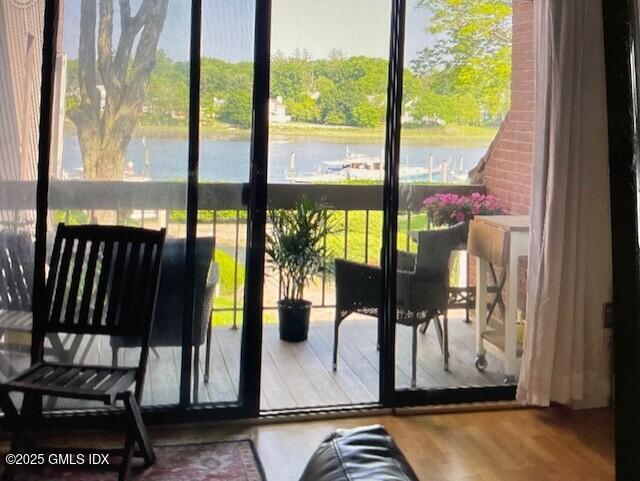 Cos Cob, Connecticut 06807, United States, 2 Bedrooms Bedrooms, ,2 BathroomsBathrooms,Residential,Active,195124