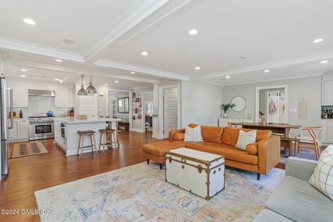 A home in Cos Cob