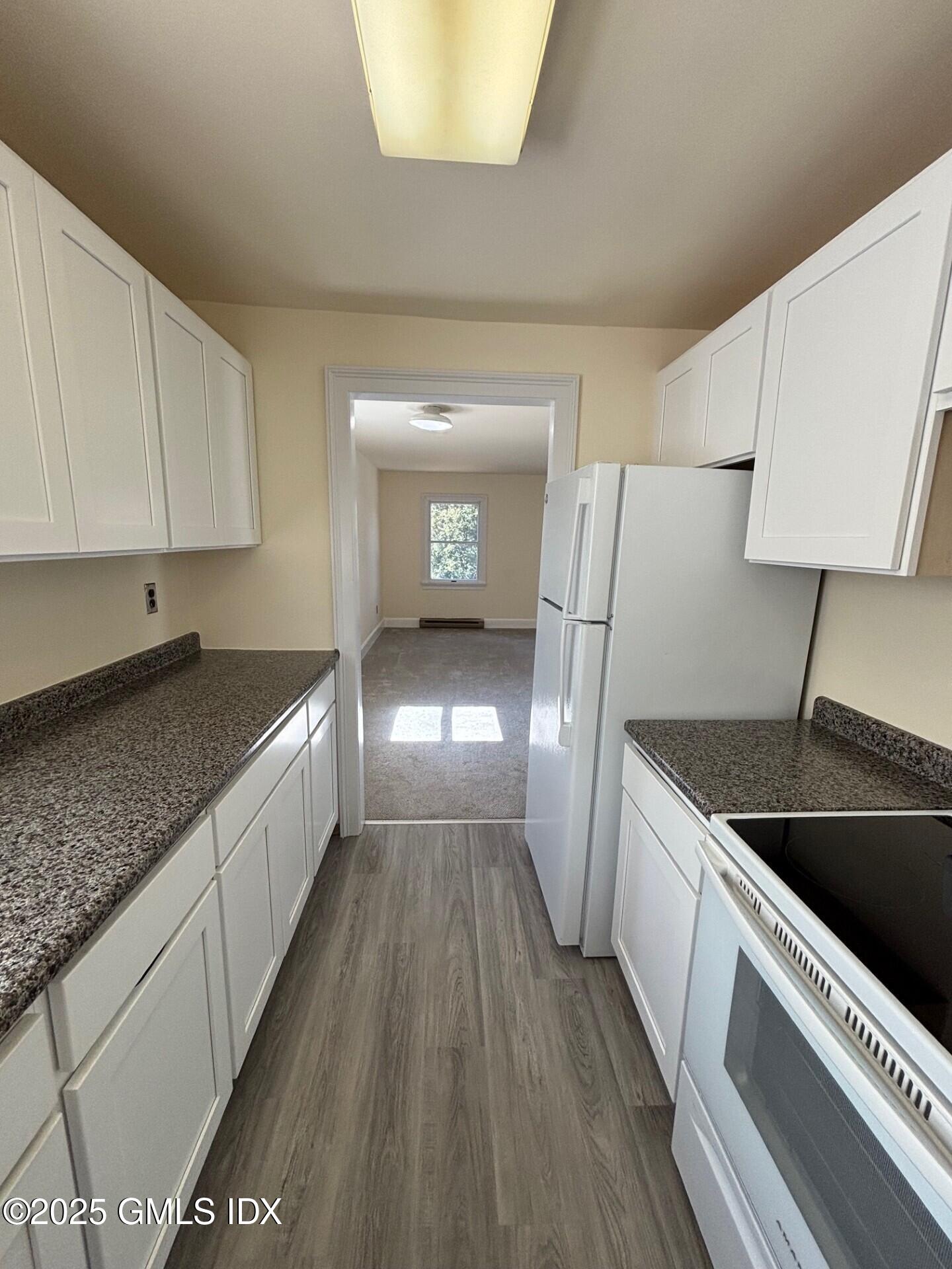 Greenwich, Connecticut 06830, United States, 2 Bedrooms Bedrooms, ,1 BathroomBathrooms,Residential,Active,79571