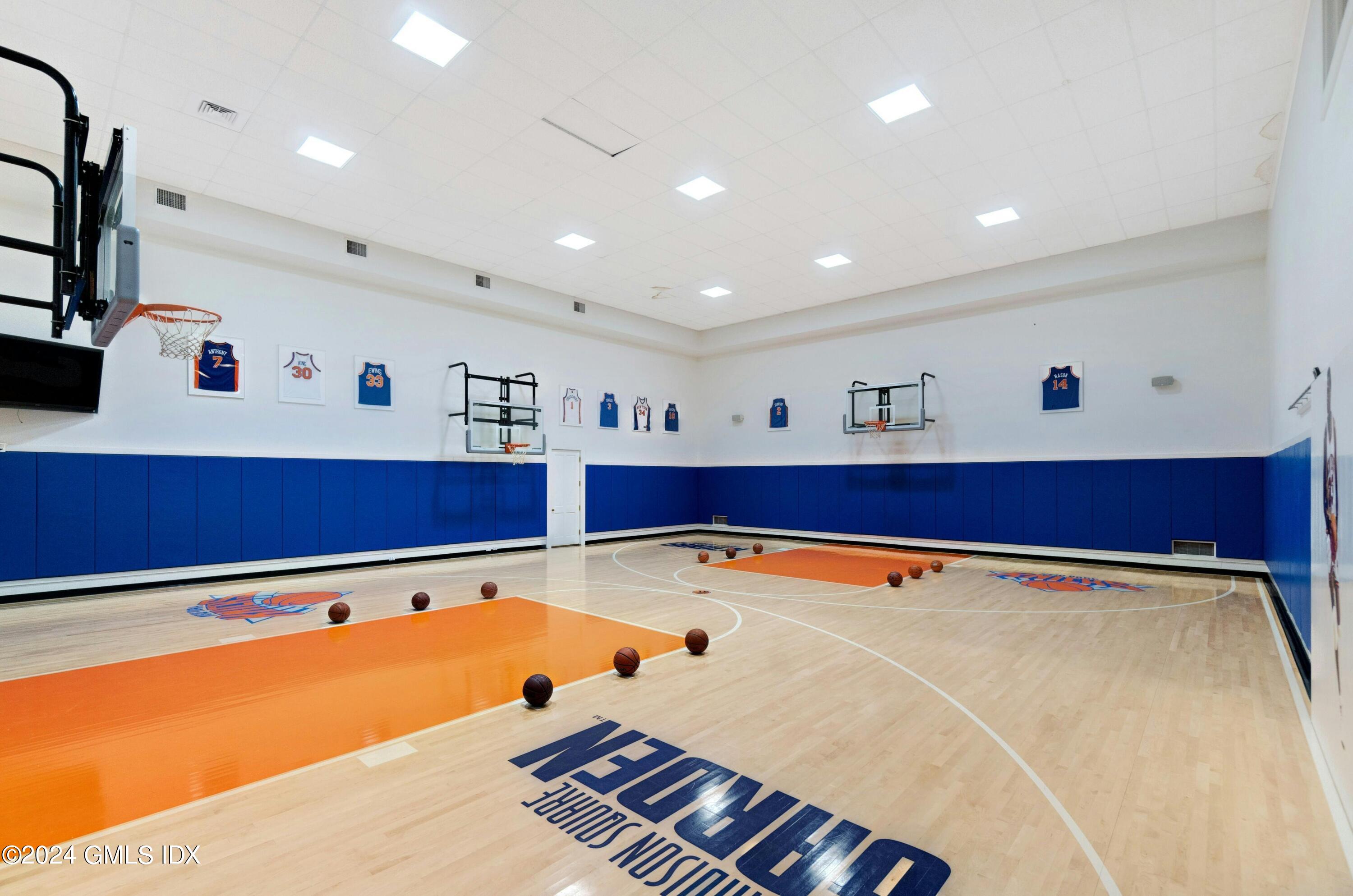 Photo 1 of 37 Burying Hill Road, Greenwich, Connecticut, $19,900,000, Web #: 122947