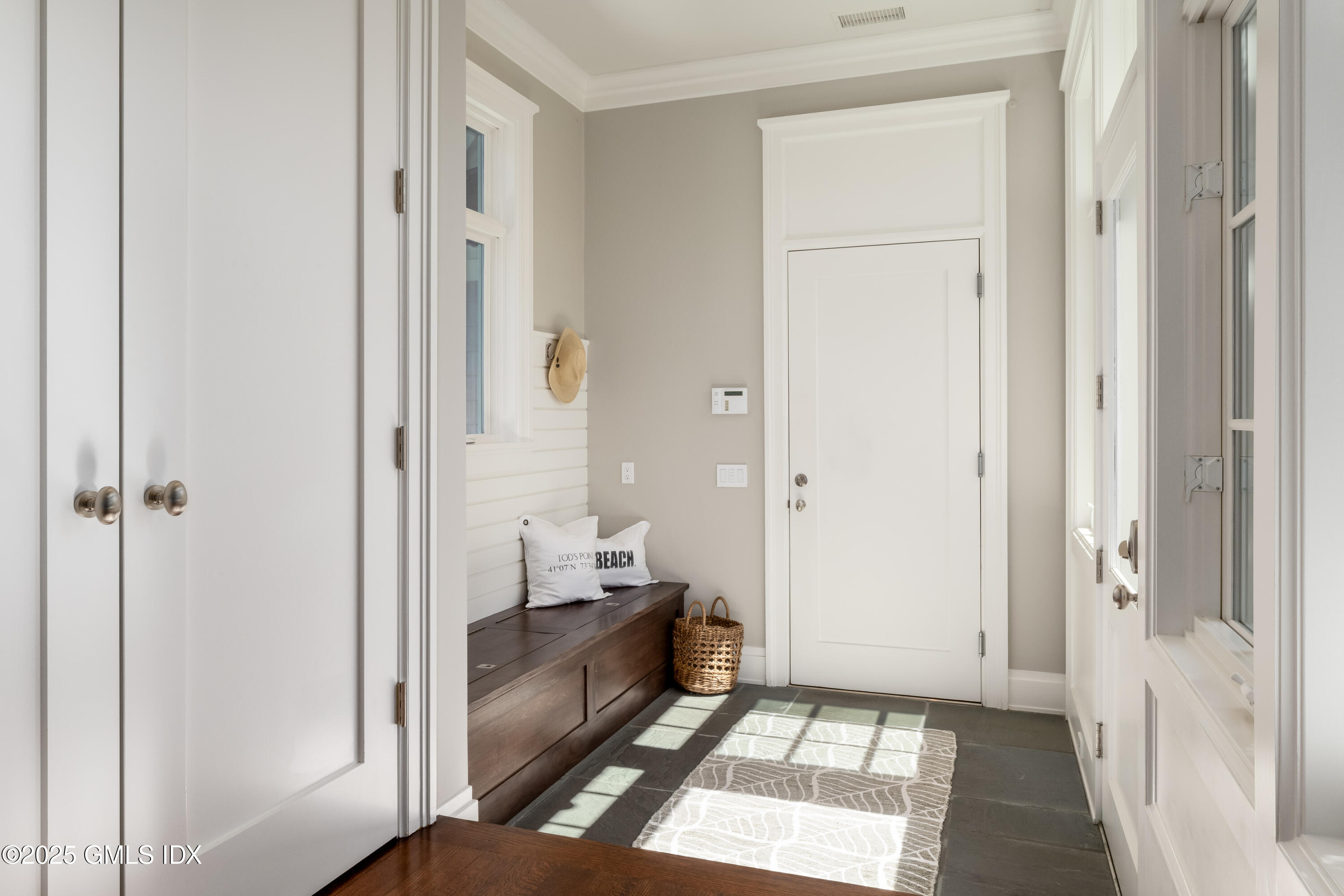 Old Greenwich, Connecticut 06870, United States, 5 Bedrooms Bedrooms, ,5 BathroomsBathrooms,Residential,Coming Soon,204122