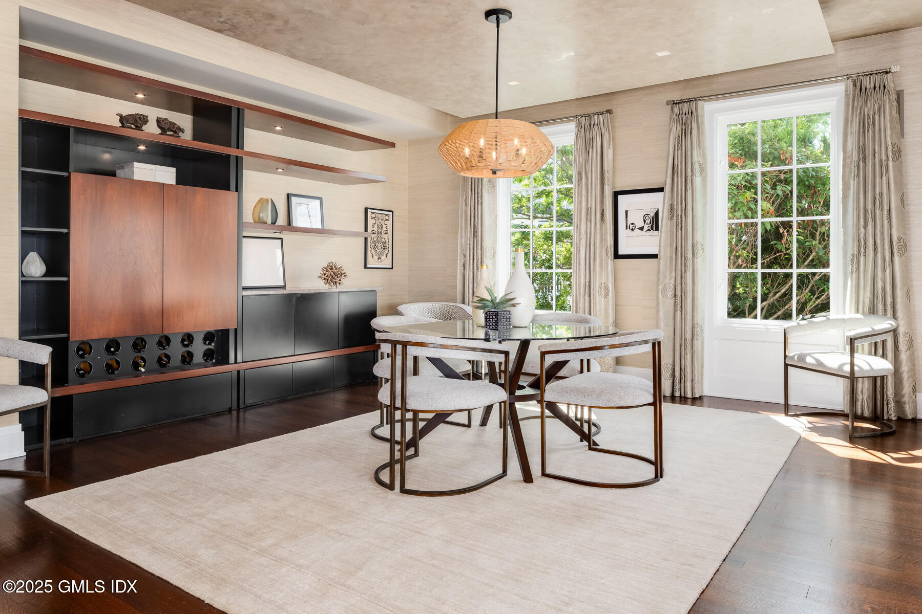 Old Greenwich, Connecticut 06870, United States, 5 Bedrooms Bedrooms, ,5 BathroomsBathrooms,Residential,Coming Soon,204122