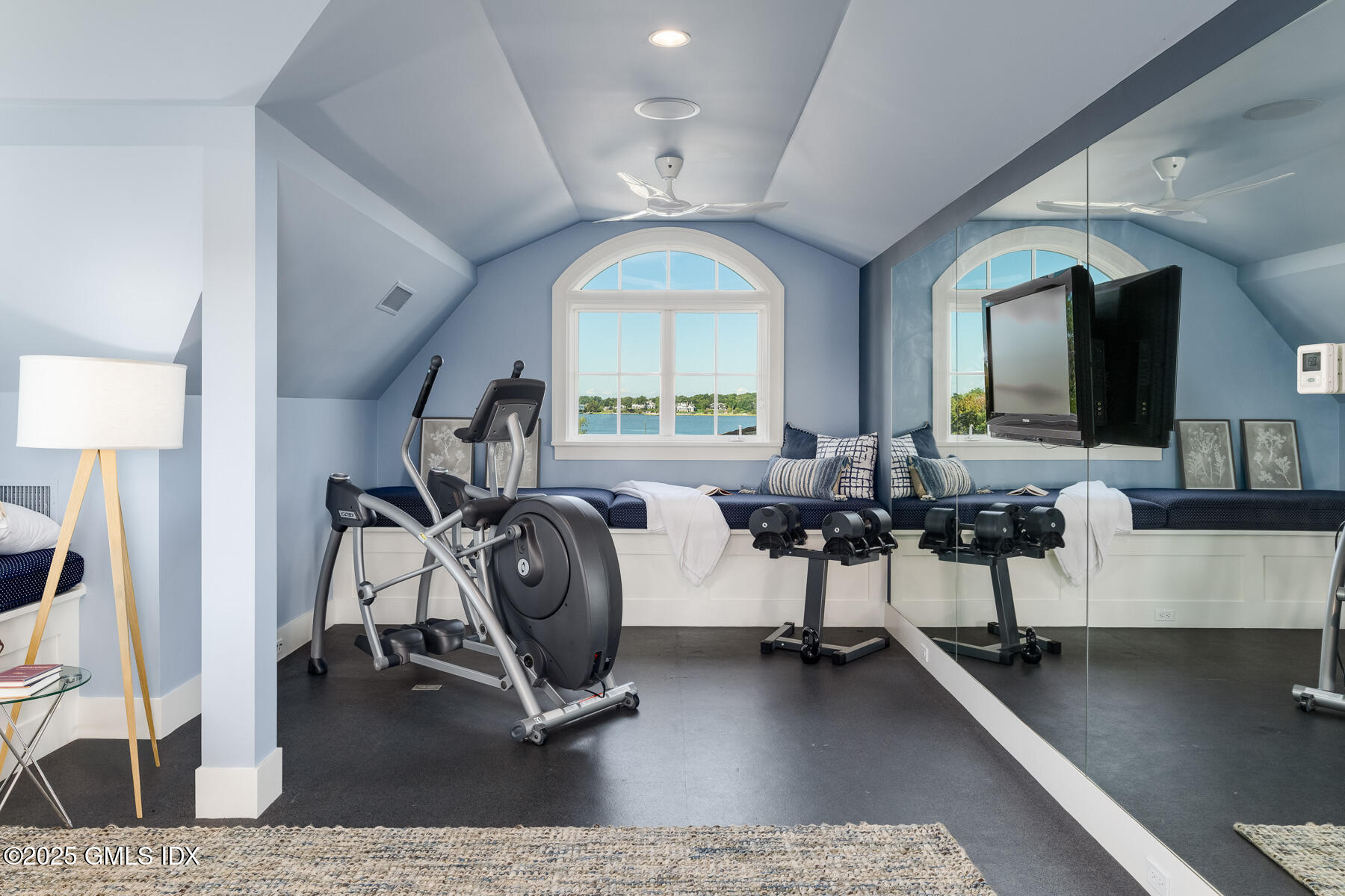 Old Greenwich, Connecticut 06870, United States, 5 Bedrooms Bedrooms, ,5 BathroomsBathrooms,Residential,Coming Soon,204122