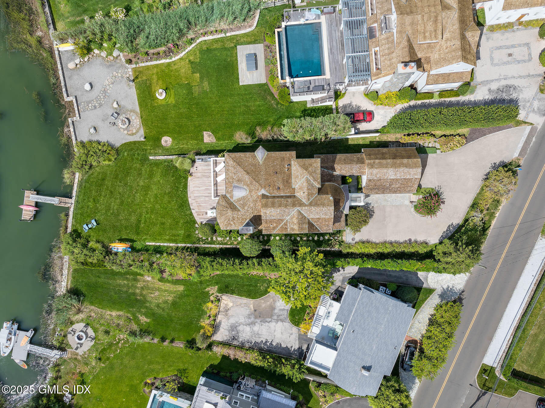 Old Greenwich, Connecticut 06870, United States, 5 Bedrooms Bedrooms, ,5 BathroomsBathrooms,Residential,Coming Soon,204122