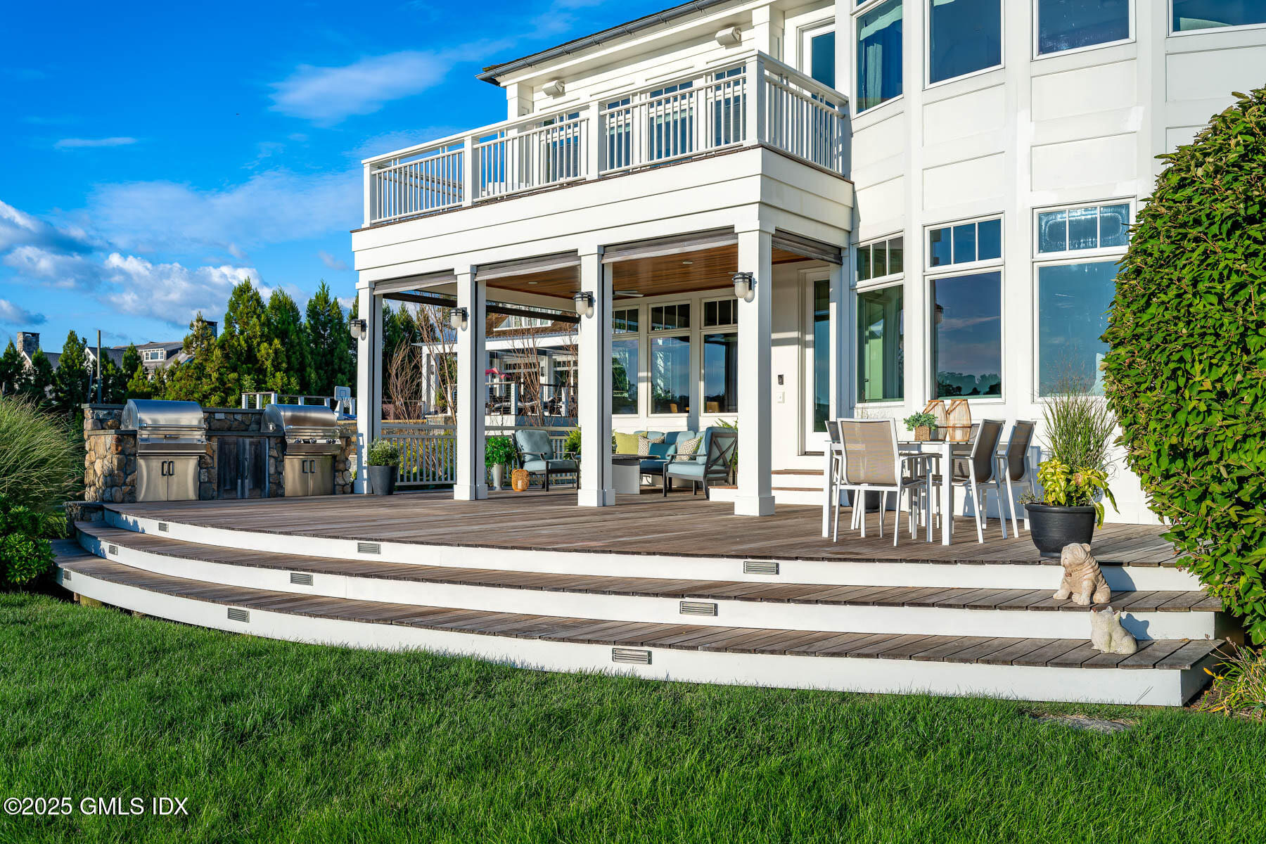 Old Greenwich, Connecticut 06870, United States, 5 Bedrooms Bedrooms, ,5 BathroomsBathrooms,Residential,Coming Soon,204122