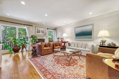 A home in Cos Cob