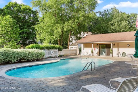 A home in Cos Cob