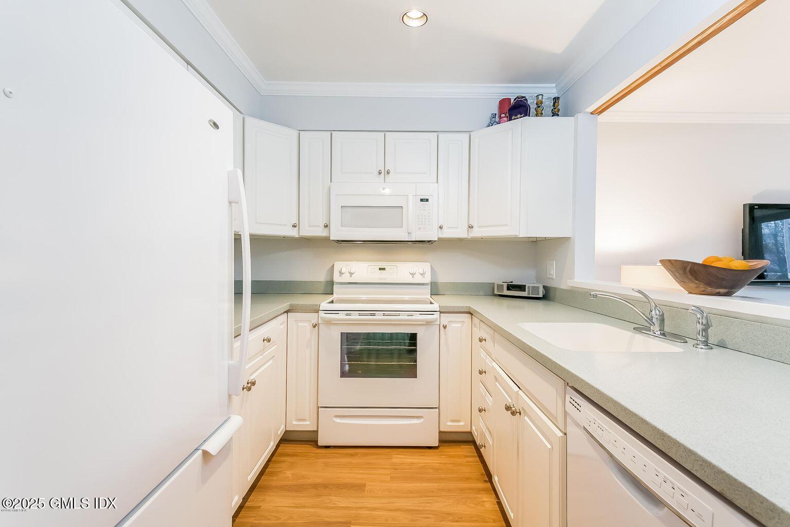 Old Greenwich, Connecticut 06870, United States, ,1 BathroomBathrooms,Residential,Active,233227