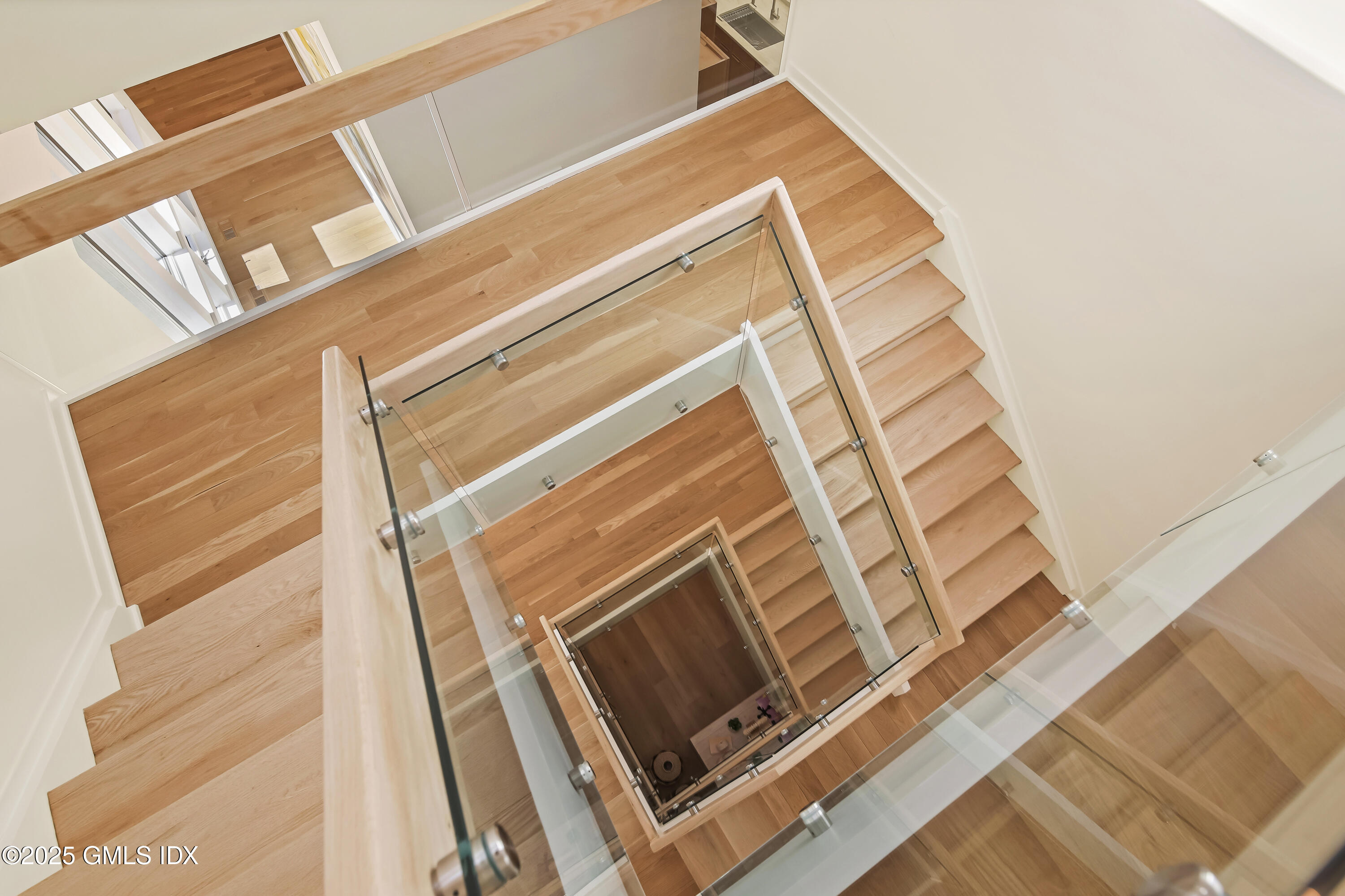 Greenwich, Connecticut 06831, United States, 7 Bedrooms Bedrooms, ,7 BathroomsBathrooms,Residential,Active,104330