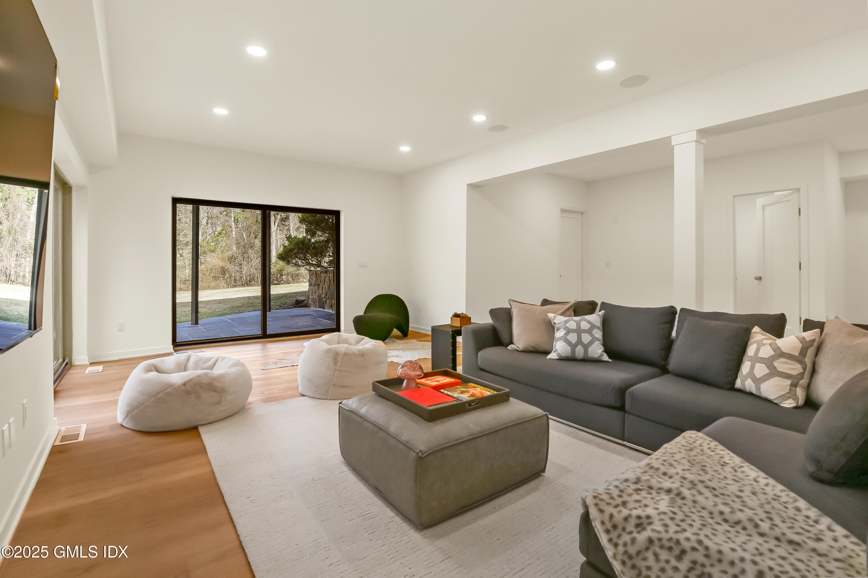 Greenwich, Connecticut 06831, United States, 7 Bedrooms Bedrooms, ,7 BathroomsBathrooms,Residential,Active,104330