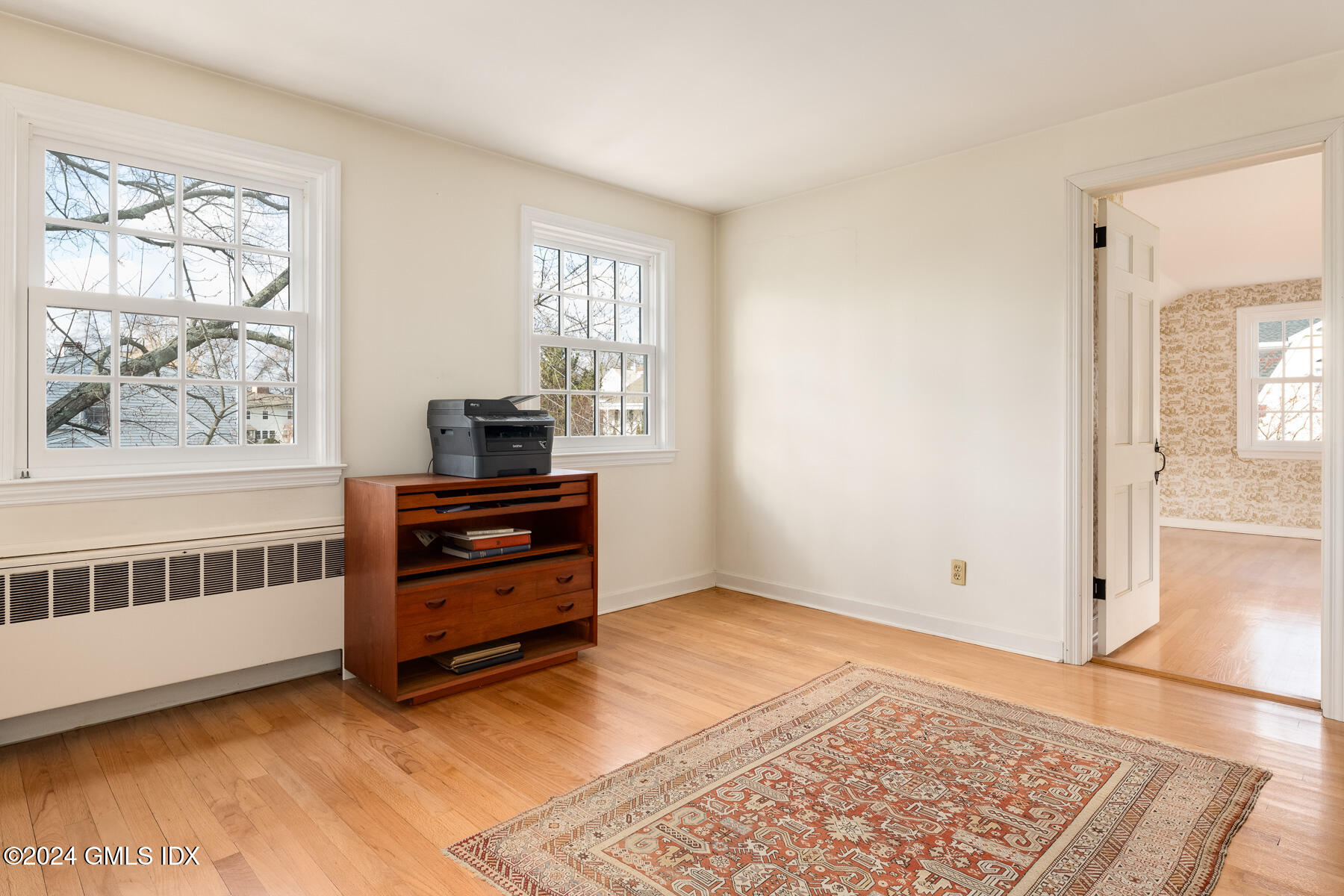 Old Greenwich, Connecticut 06870, United States, 4 Bedrooms Bedrooms, ,3 BathroomsBathrooms,Residential,Active,135997