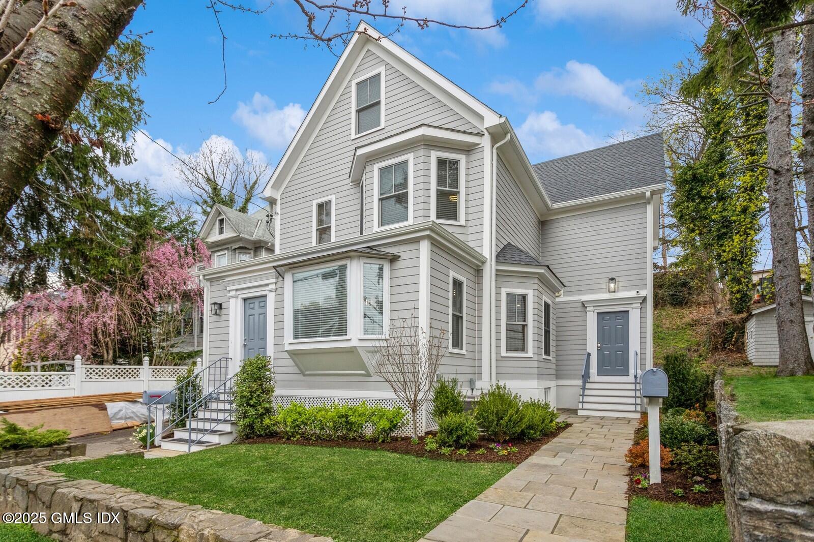 347 Delavan Avenue, Greenwich, Connecticut -  - 