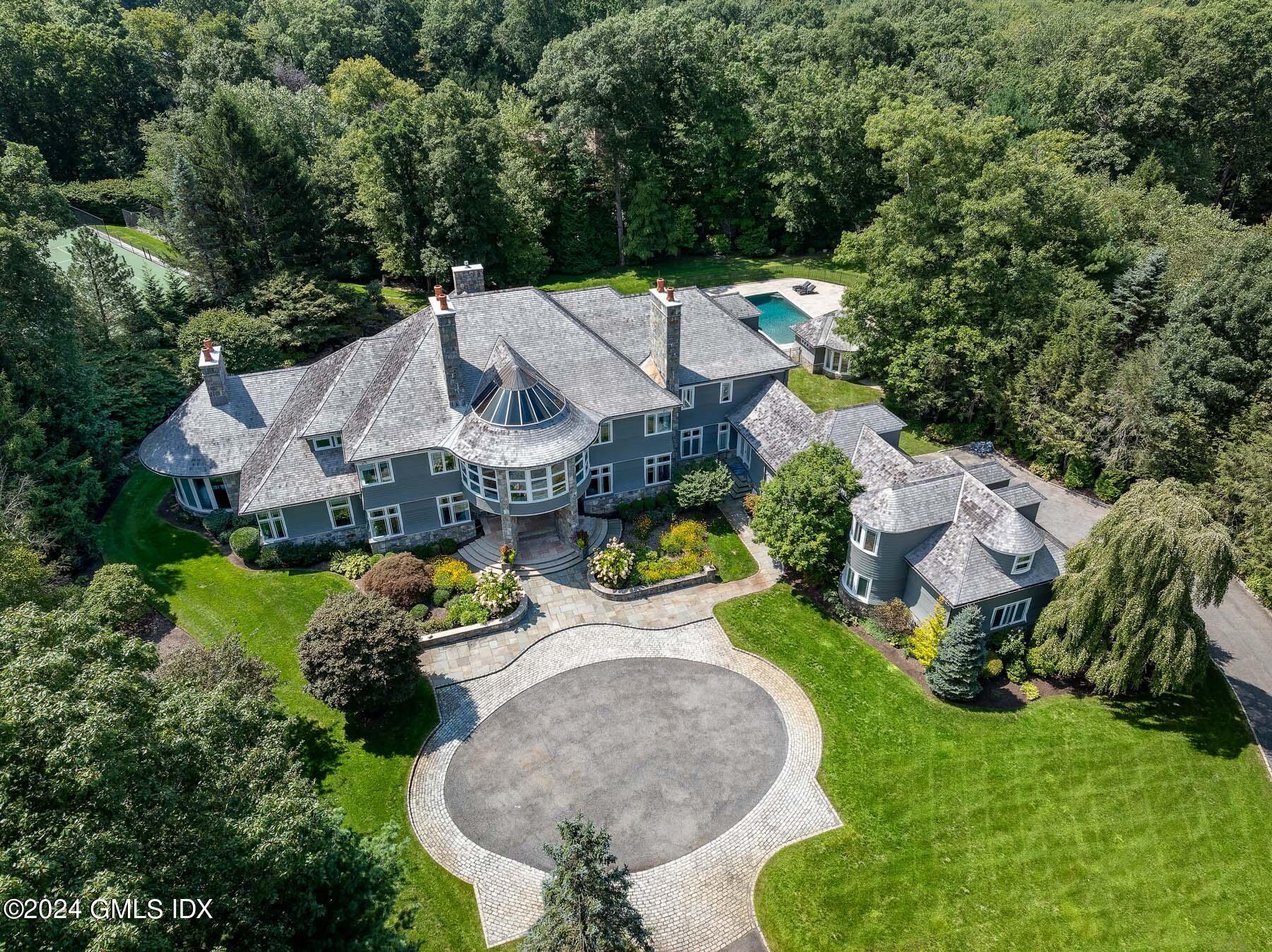 Photo 1 of 1068 Lake Avenue, Greenwich, Connecticut, $7,495,000, Web #: 121603